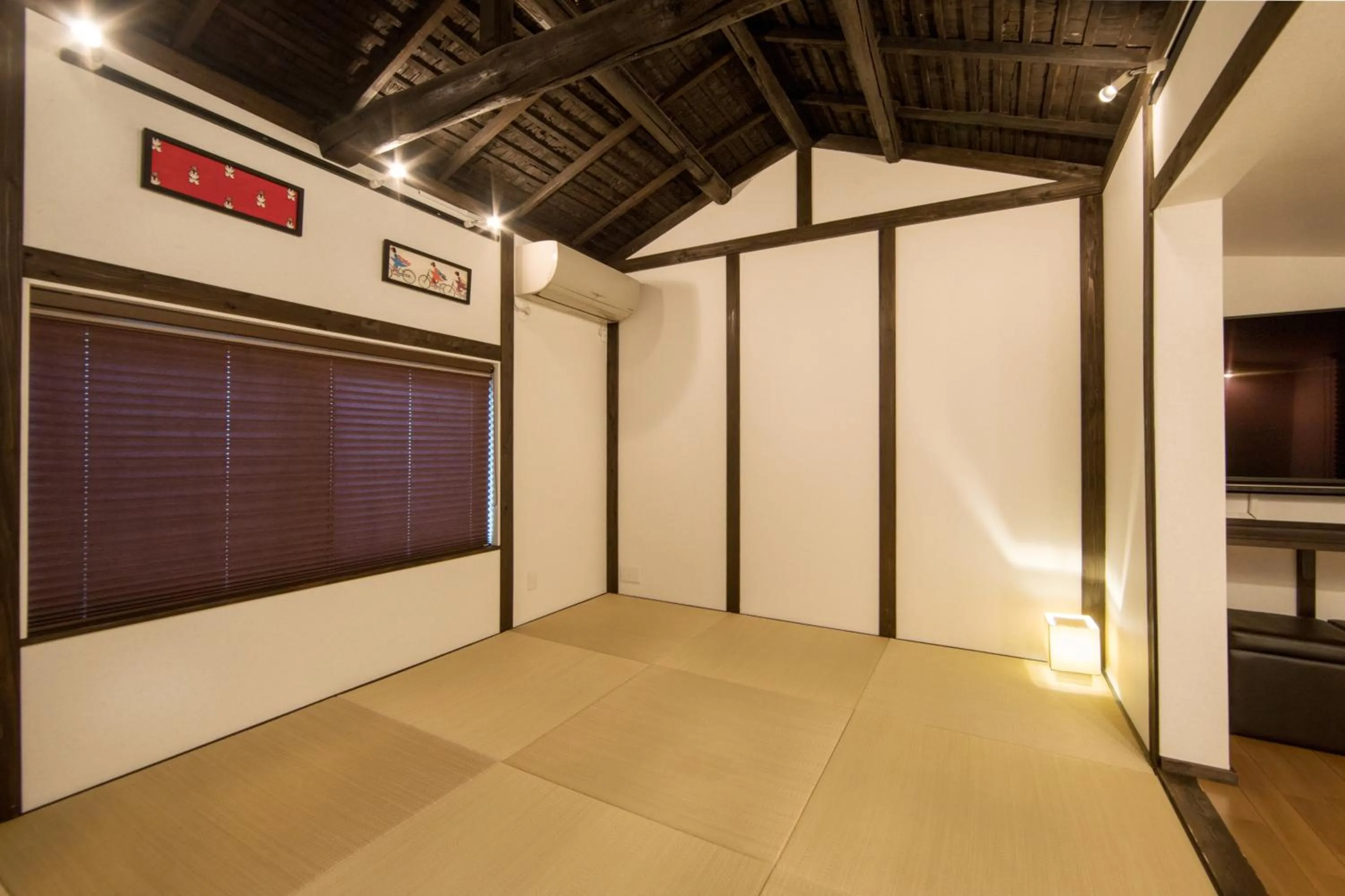 Bedroom, Bed in Rinn Kiyomizu Villa