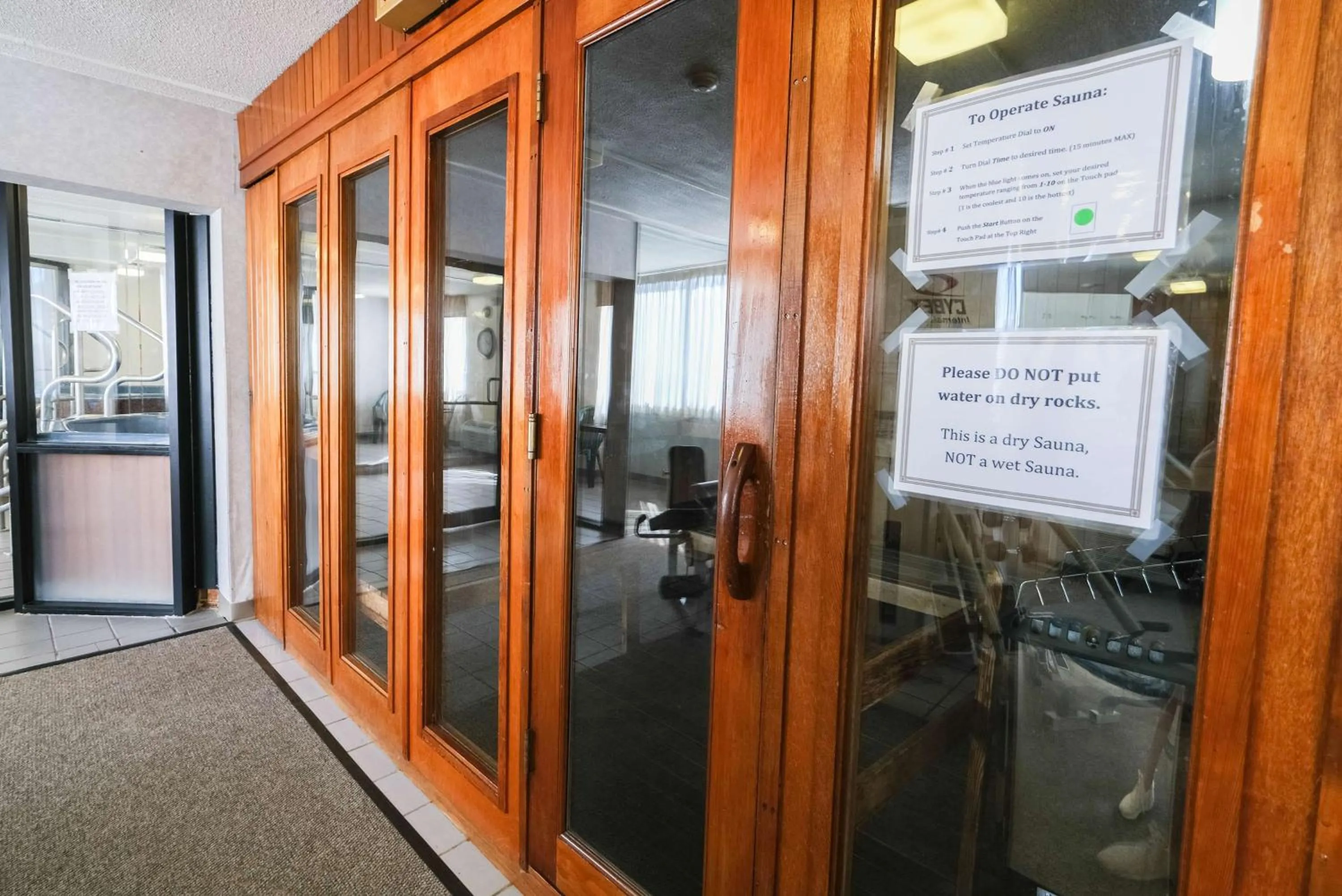 Fitness centre/facilities in Fireside Inn & Suites Portland