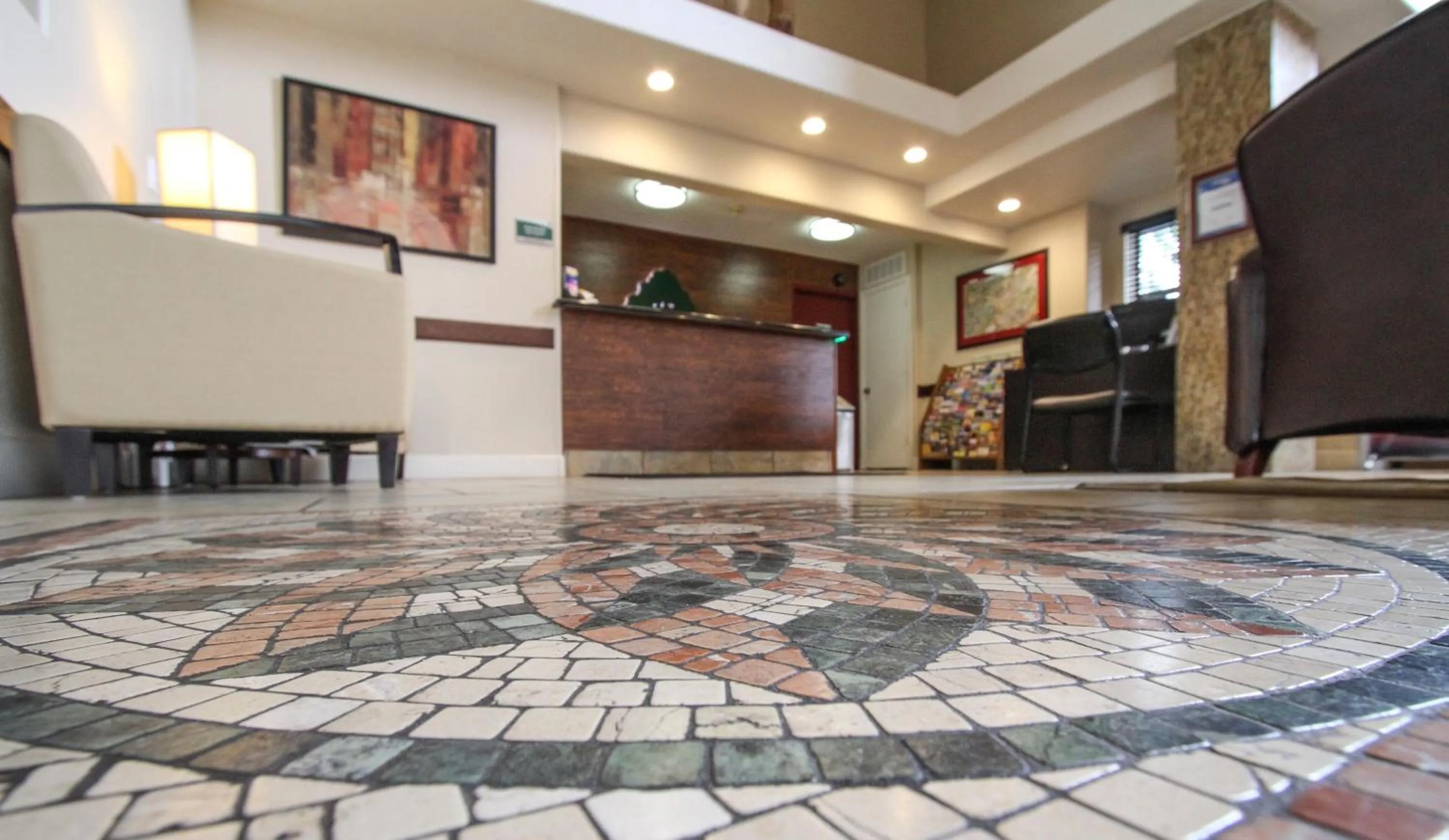 Lobby or reception in GreenTree Inn Flagstaff