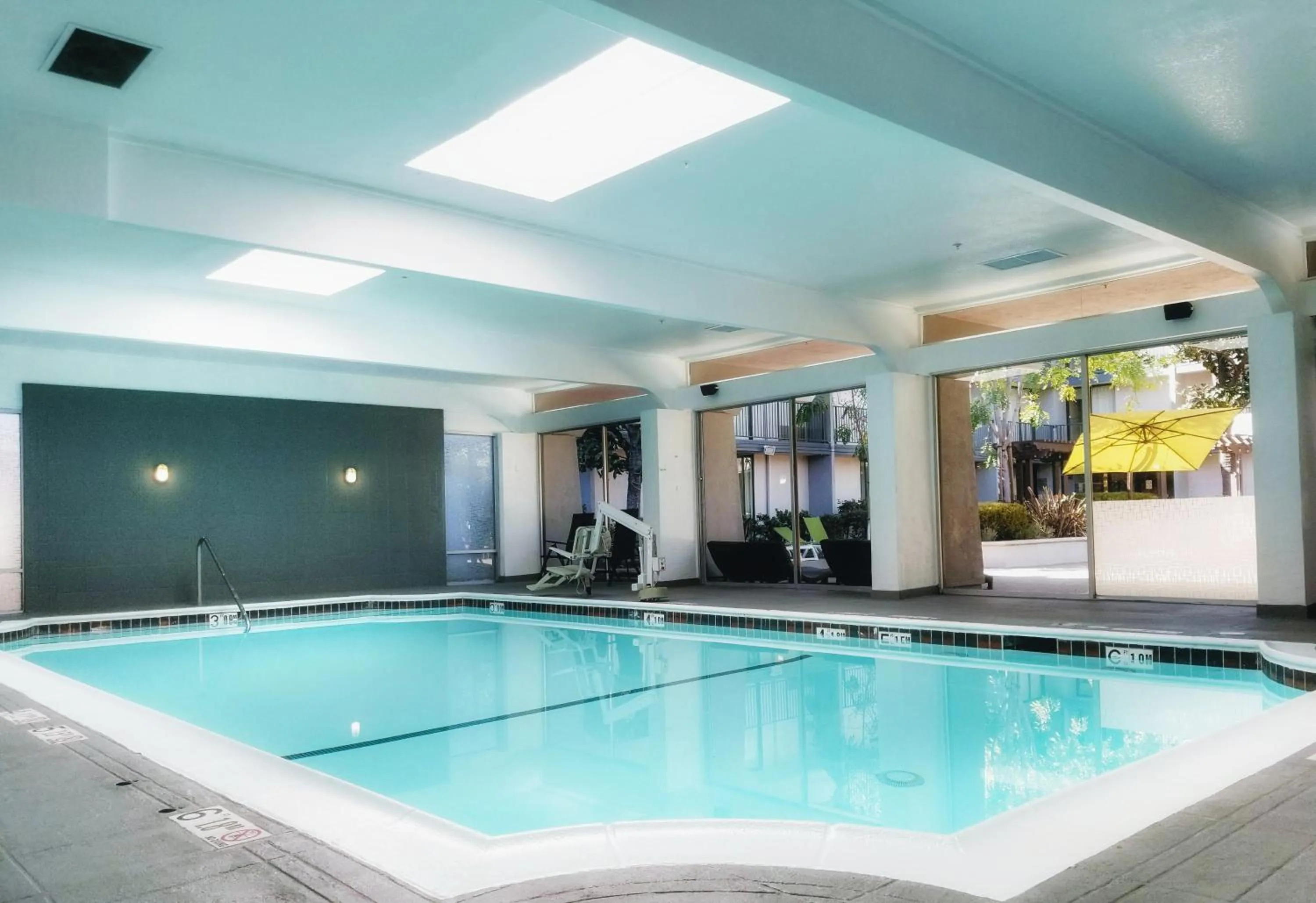 Swimming pool in Holiday Inn Dublin - Pleasanton by IHG