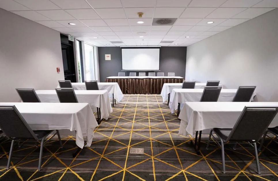 Property building in Holiday Inn Dublin - Pleasanton by IHG