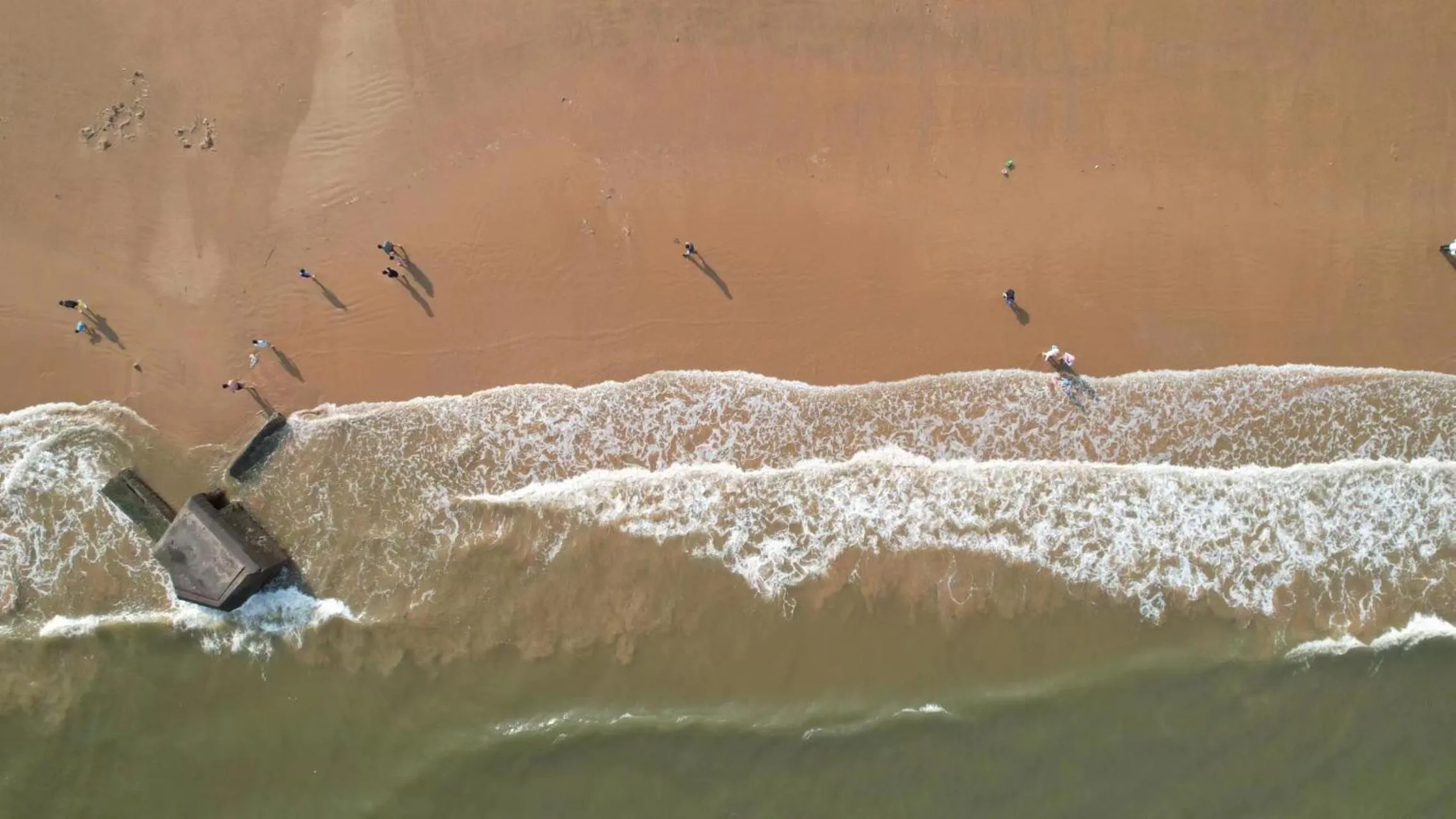 Beach in Le Meridien Qingdao West Coast