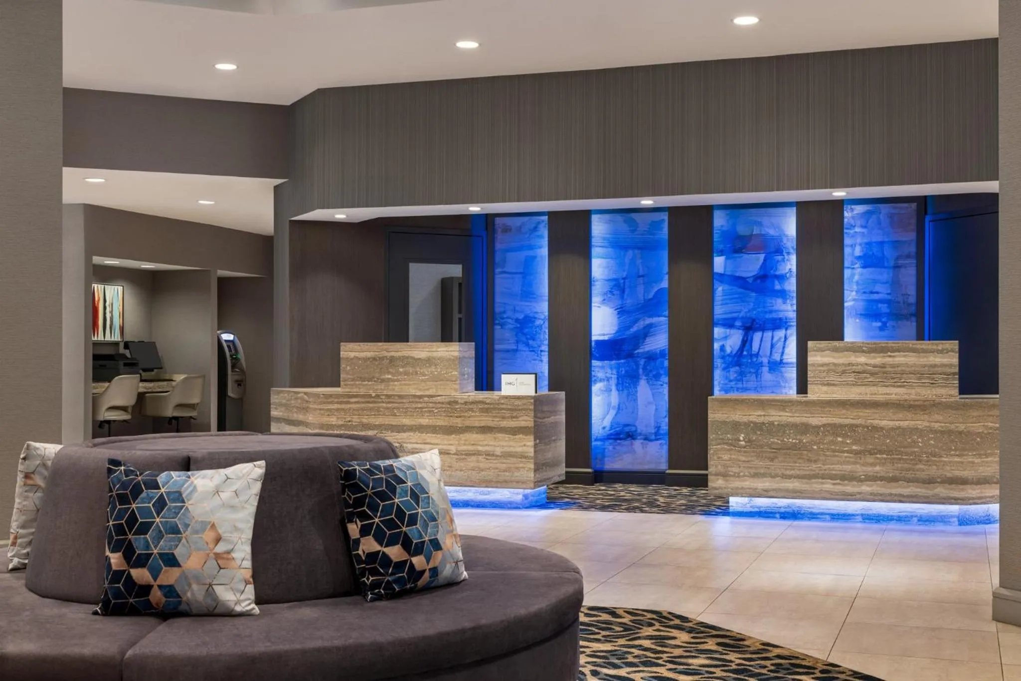 Property building in Crowne Plaza Edison by IHG