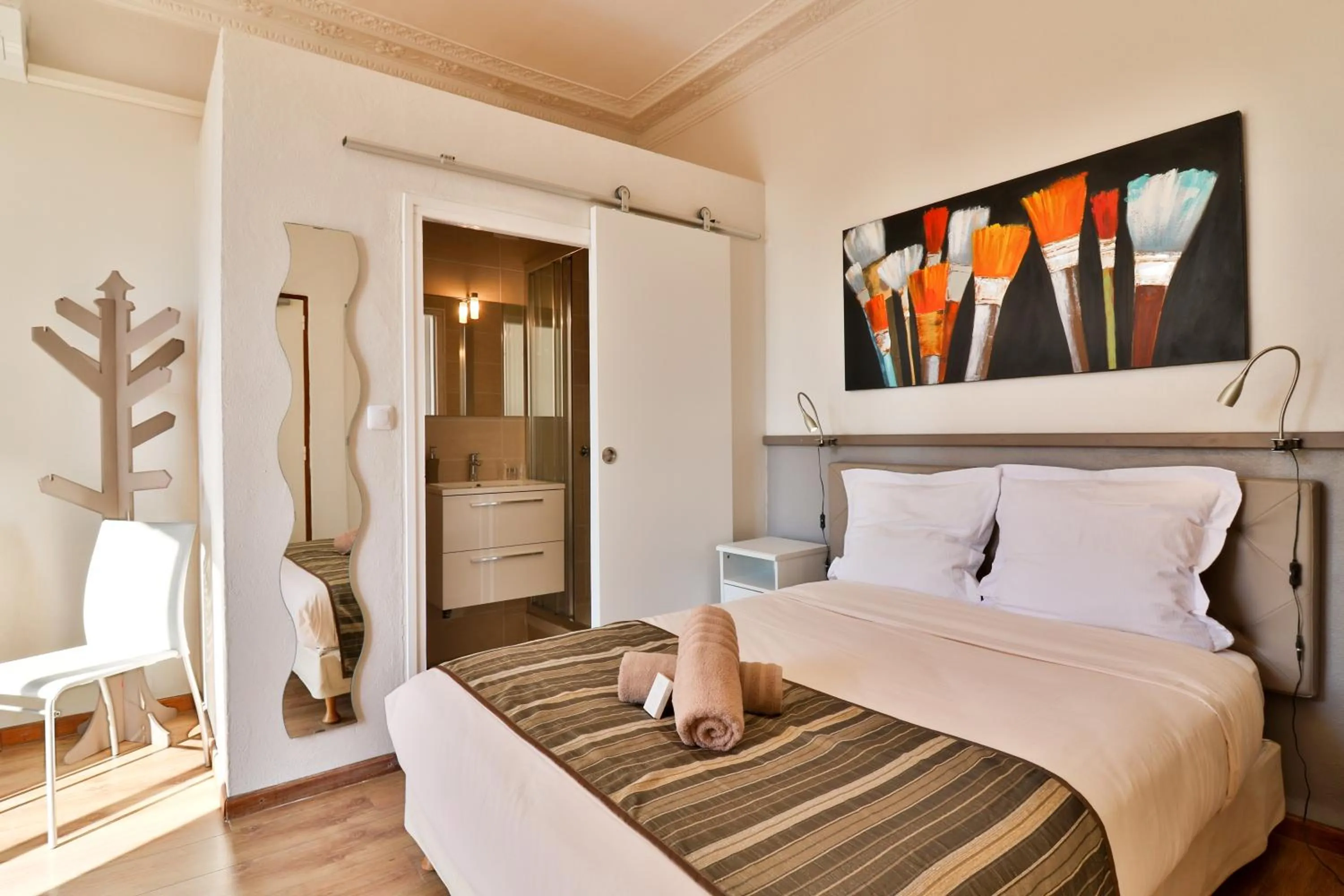 Bed in Hotel La Villa Florida