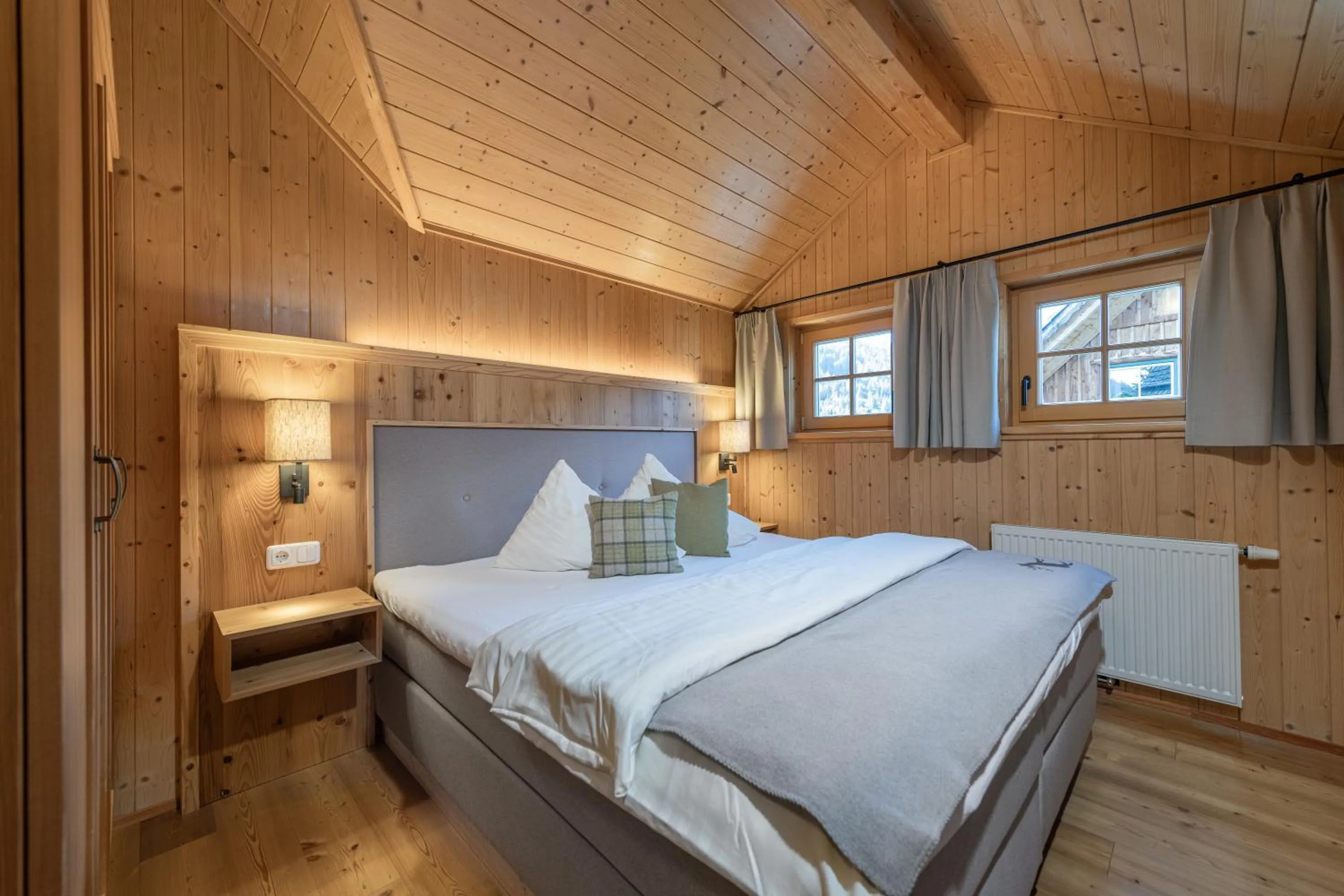 Bed in AlpenParks Hagan Lodge Altaussee