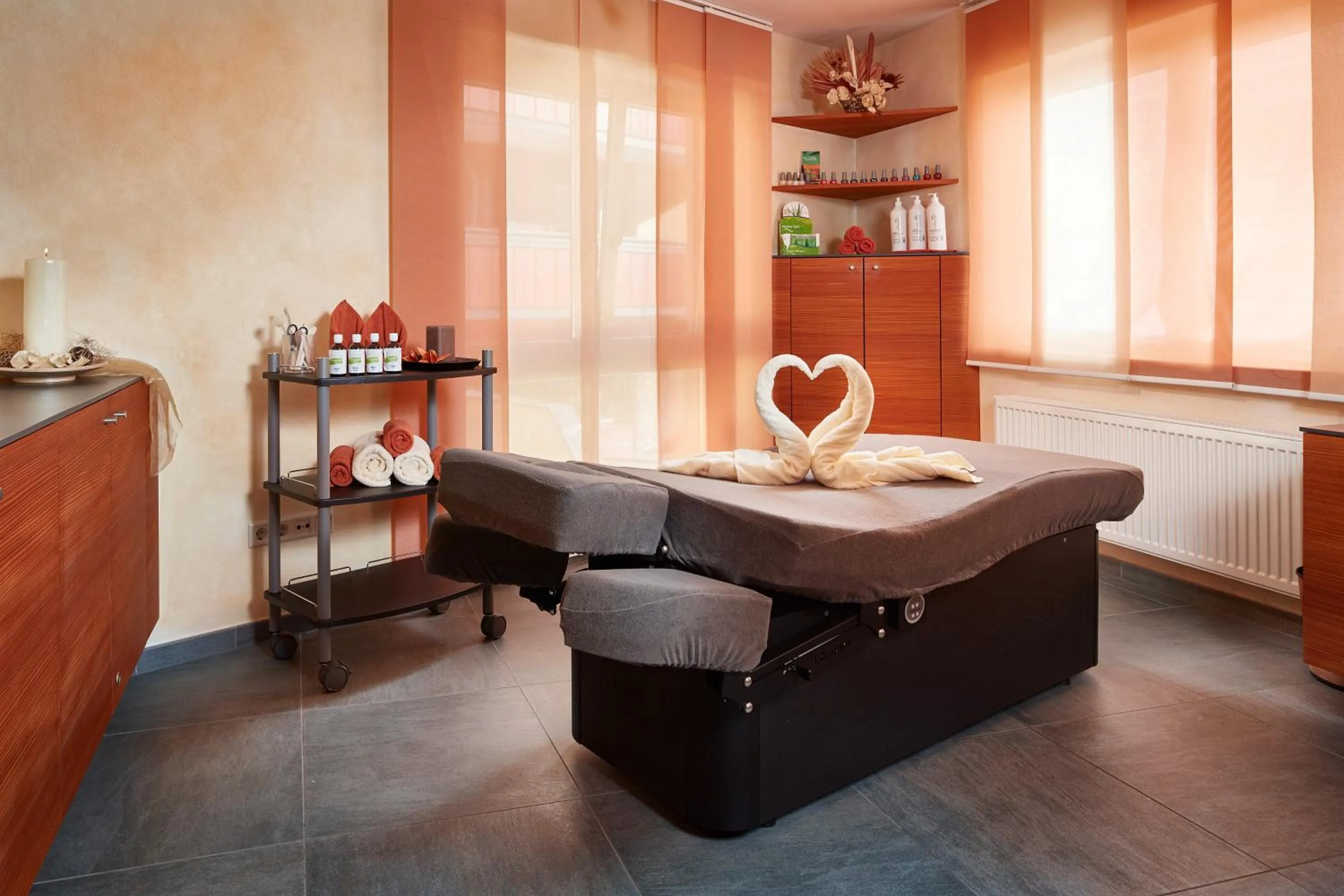 Spa and wellness centre/facilities, Bed in Hotel Konradin