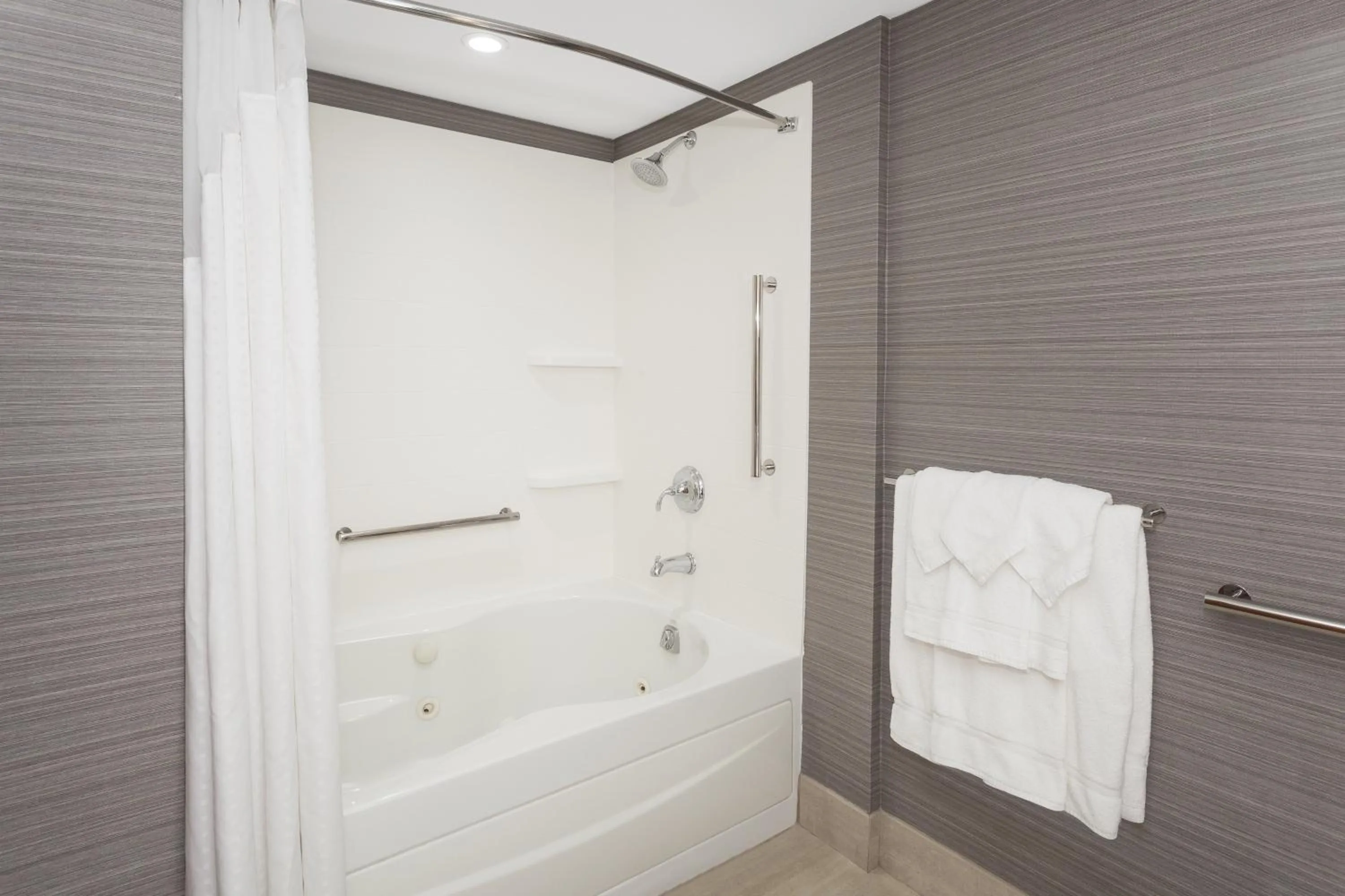 Bathroom in Holiday Inn Express Hotel & Suites East End by IHG