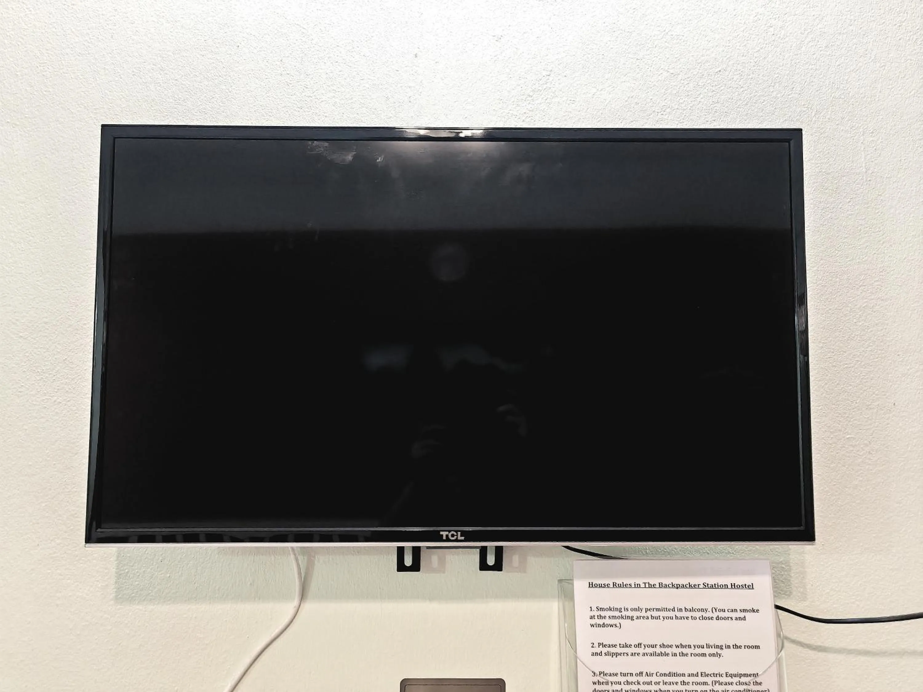 TV and multimedia in The Backpacker stn