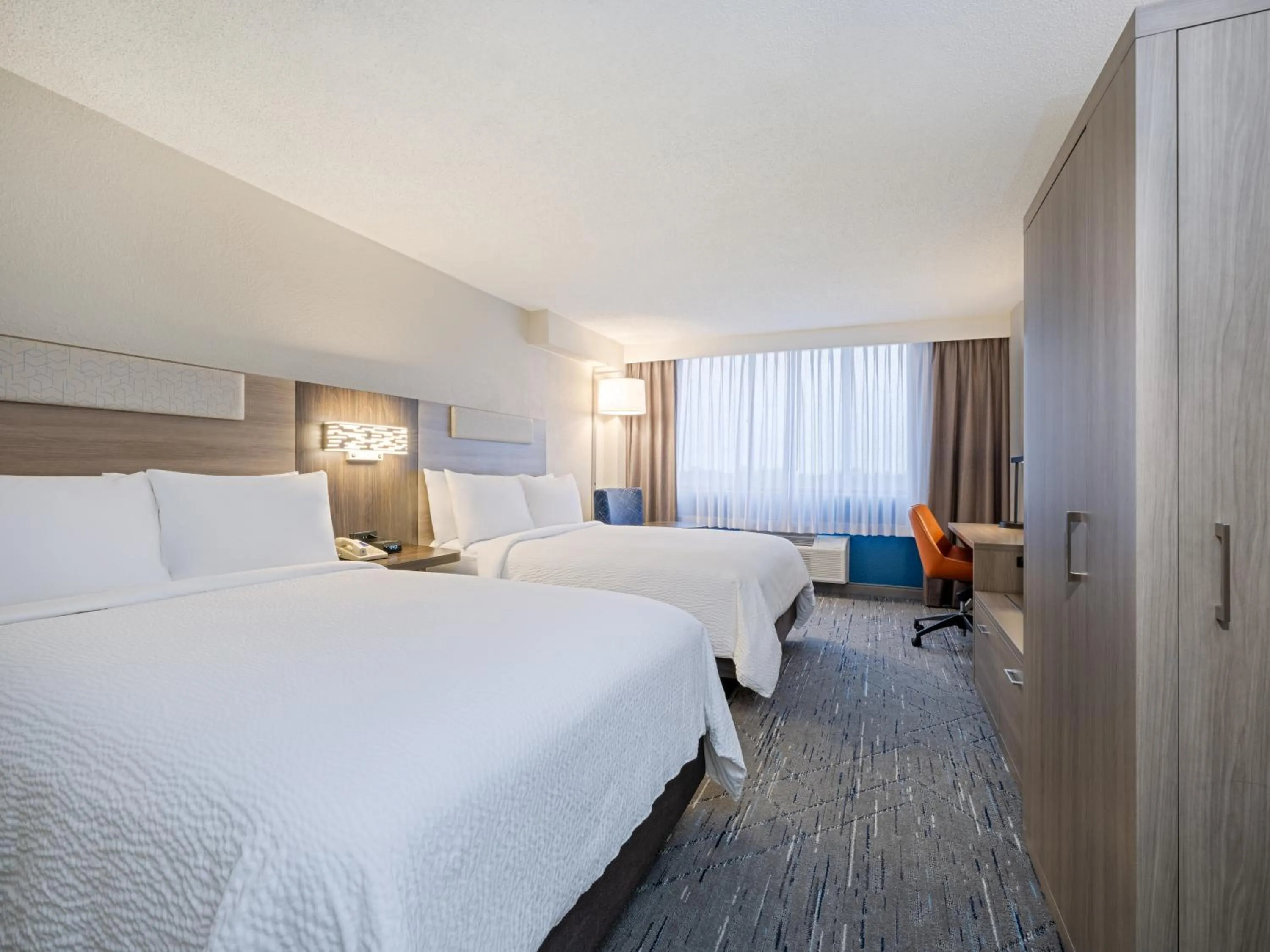 Bedroom, Bed in Holiday Inn Express Hotel & Suites Ft. Lauderdale-Plantation by IHG