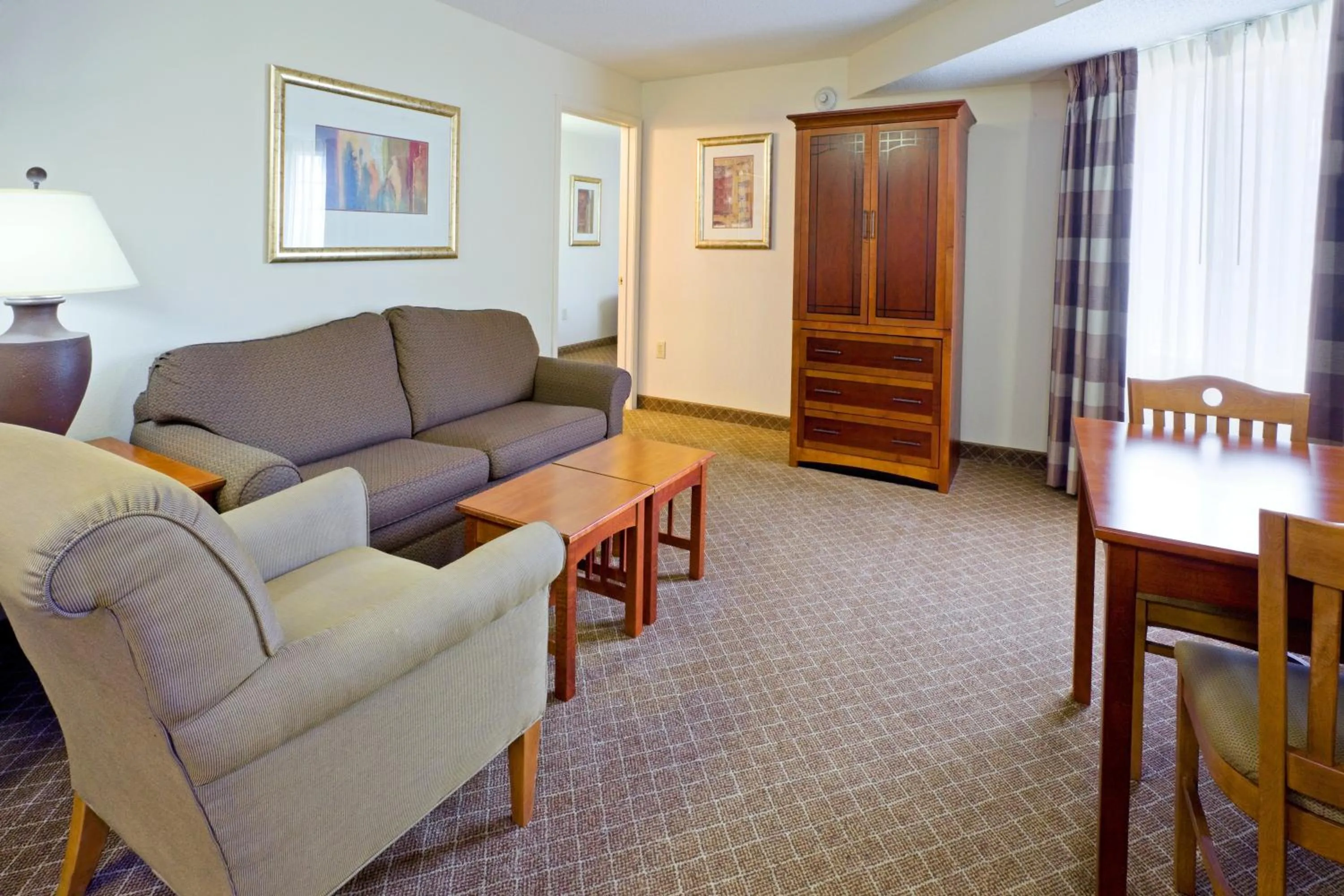 Photo of the whole room in Staybridge Suites Cranbury - South Brunswick by IHG