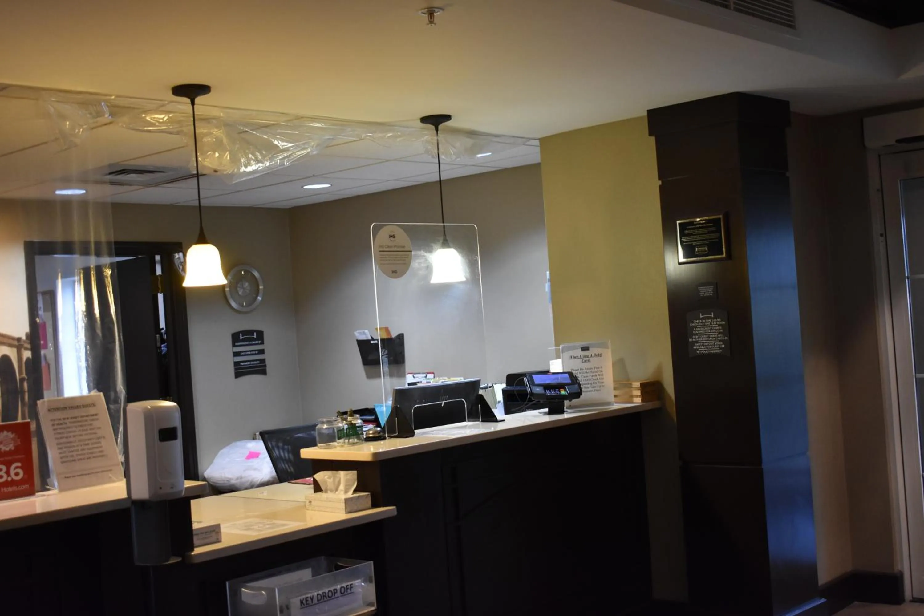 Lobby or reception in Staybridge Suites Cranbury - South Brunswick by IHG