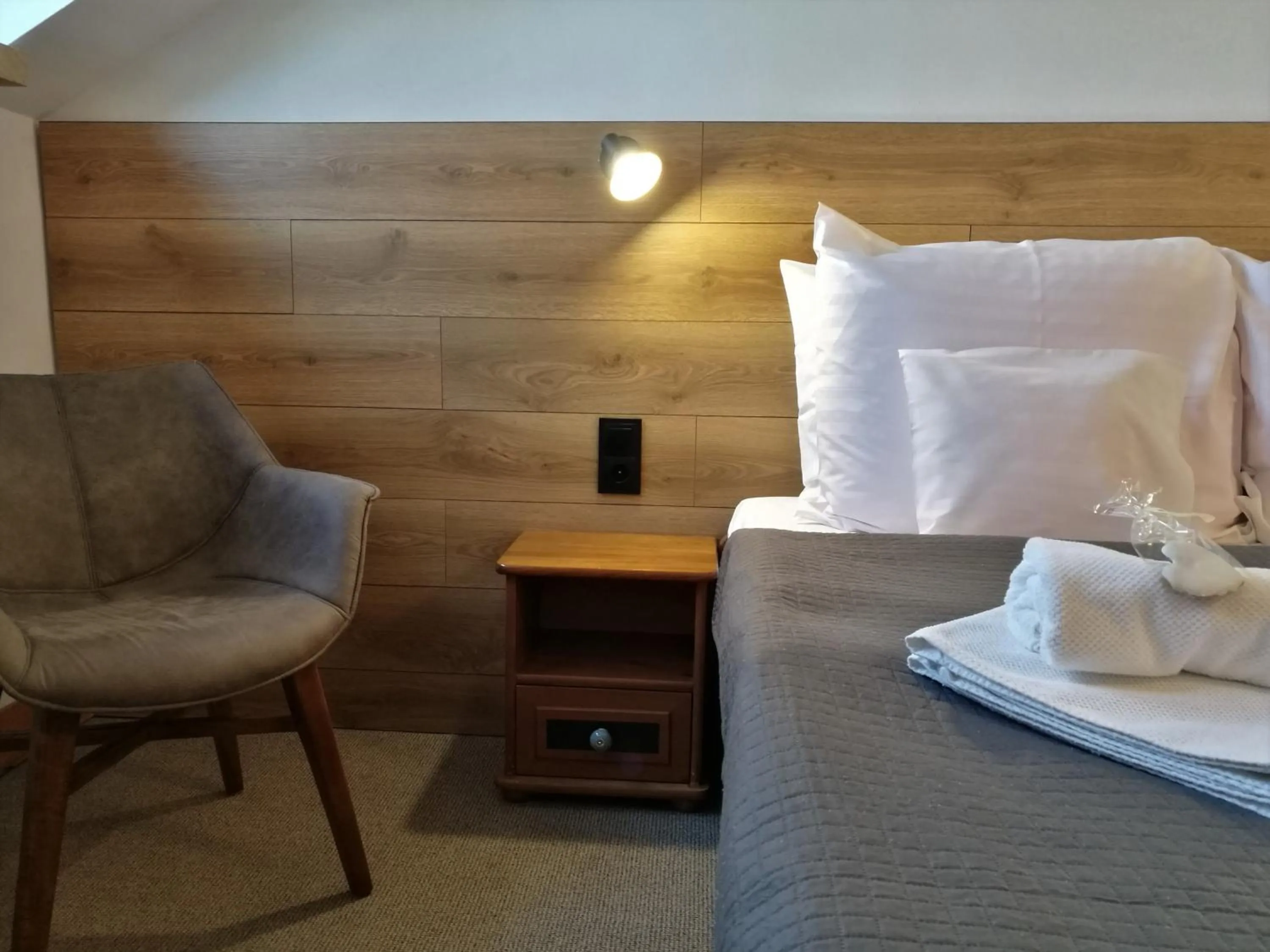 Bed in Hotel Protea Bolesławiec