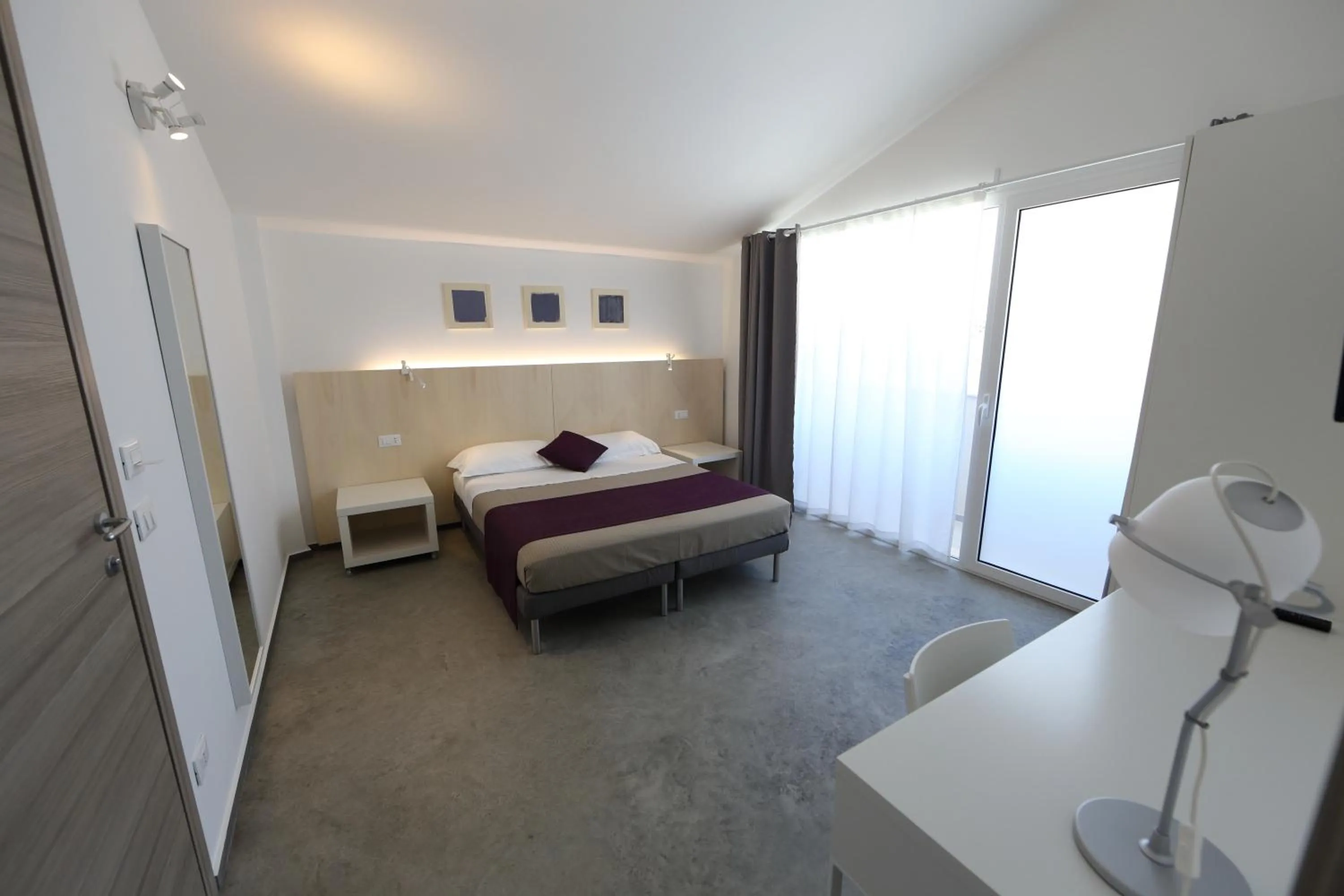 View (from property/room), Bed in I Giardini della Castellana