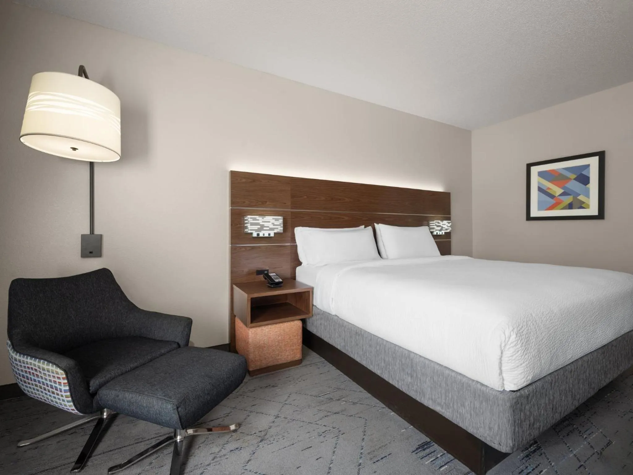 Photo of the whole room, Bed in Holiday Inn Express Charlotte West - Gastonia by IHG