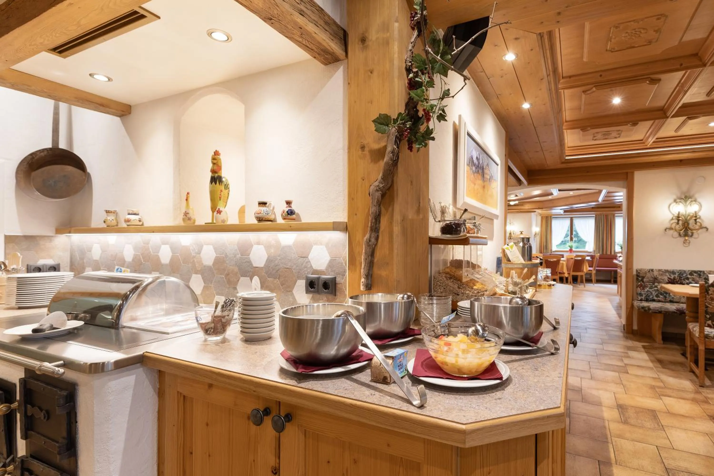 Breakfast in Hotel Pinzger Tux