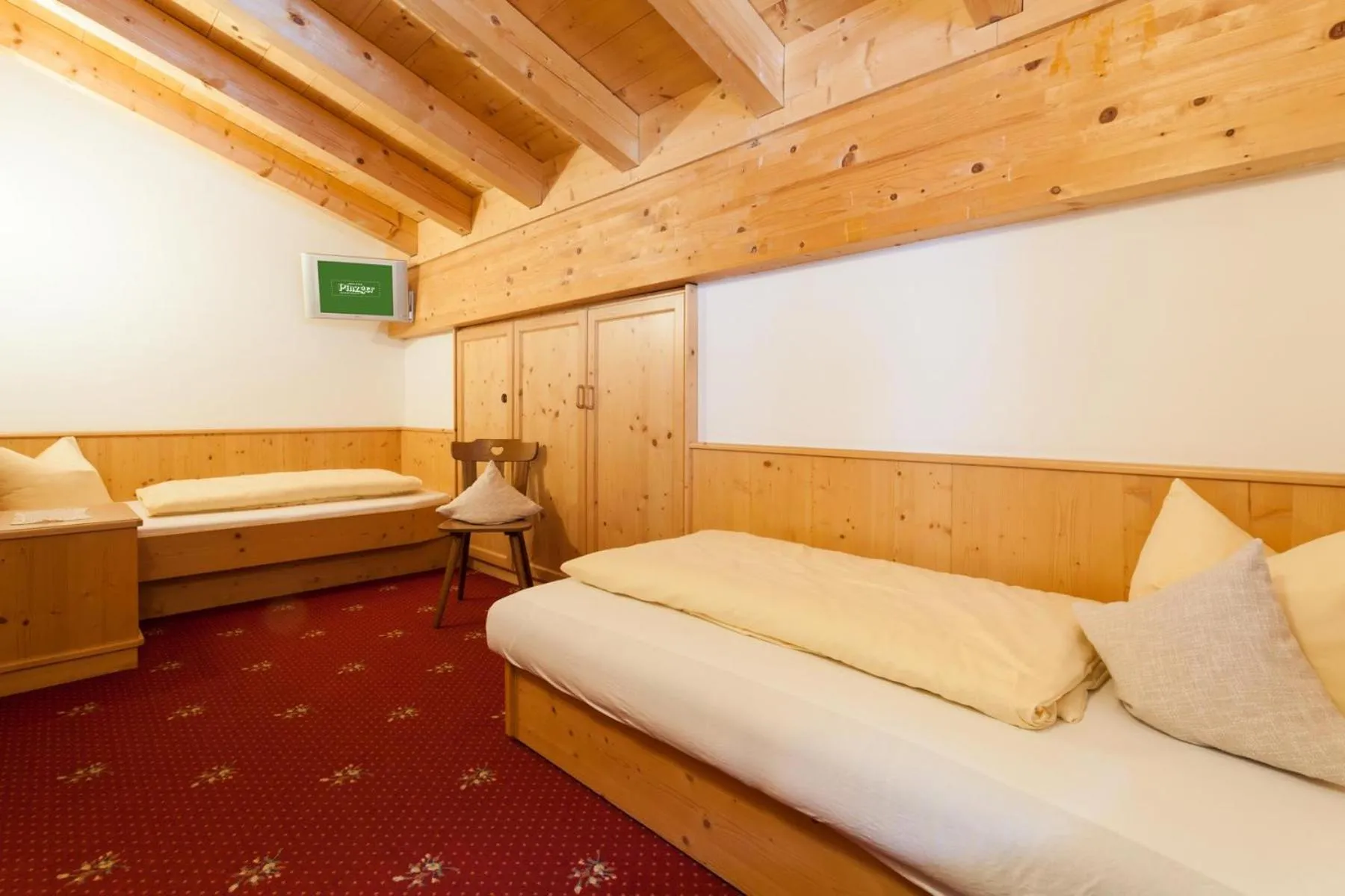 Bed in Hotel Pinzger Tux