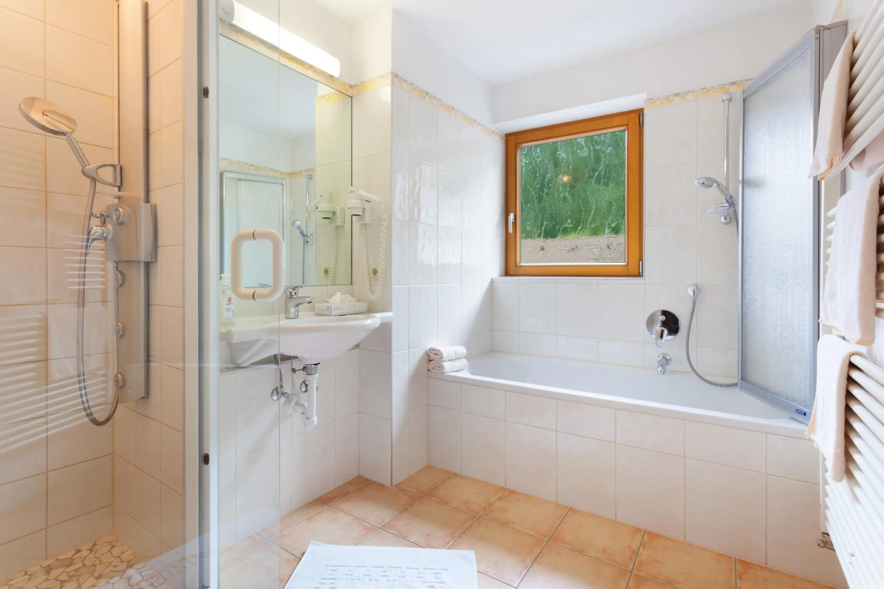 Shower in Hotel Pinzger Tux