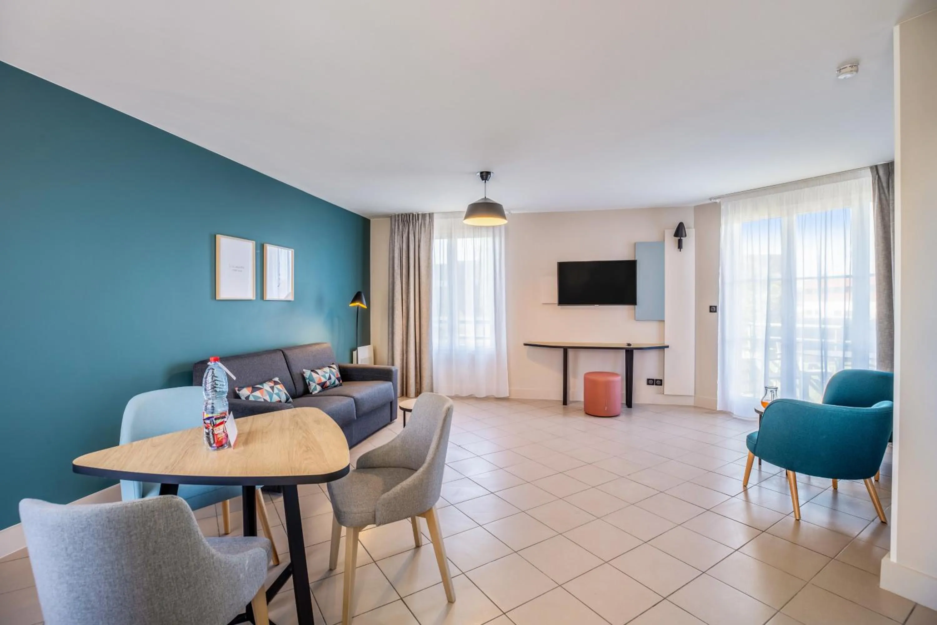 Living room in Appart'City Confort St Quentin en Yvelines - Bois D'Arcy