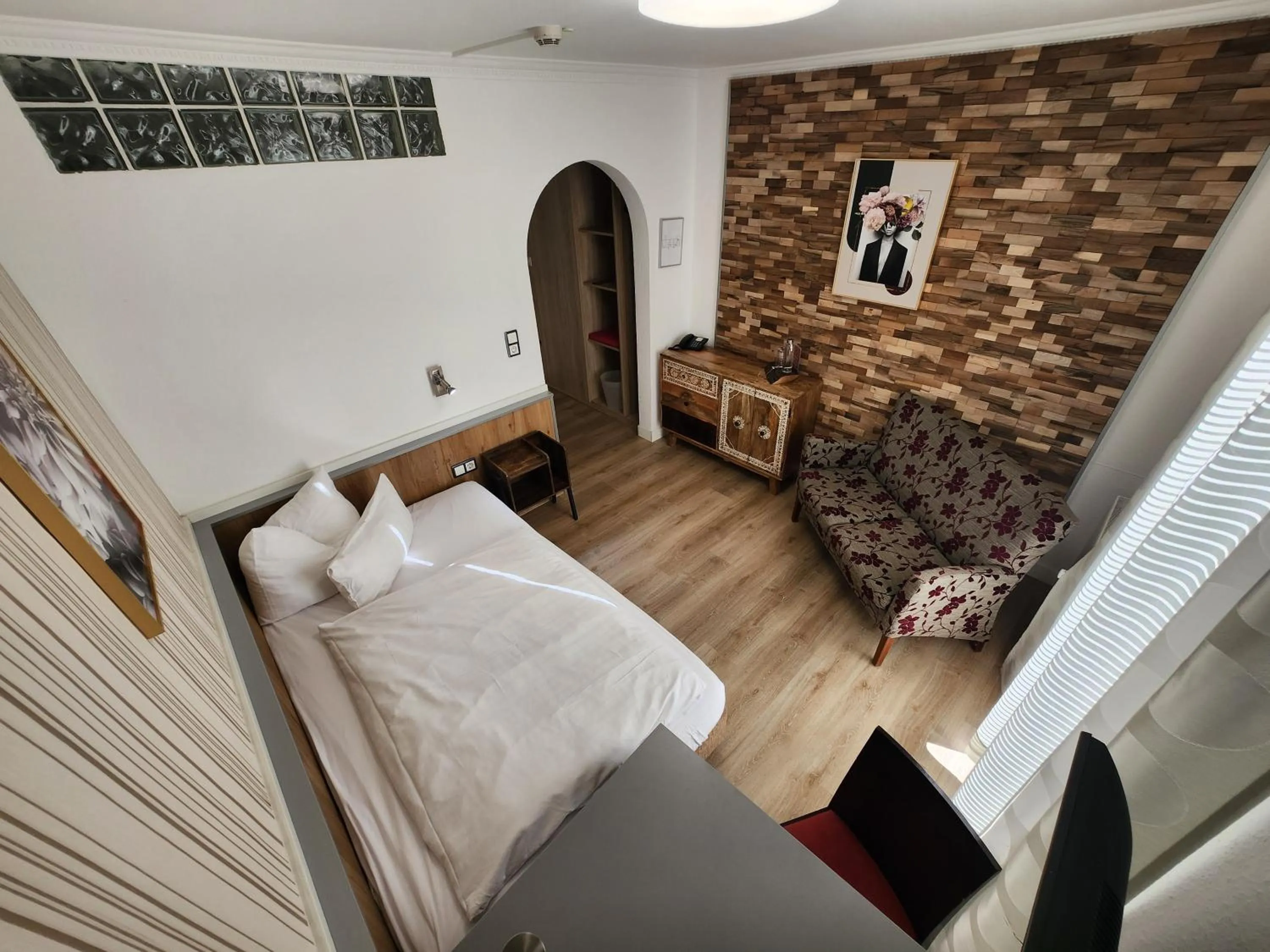 Bed in Hotel Almrausch