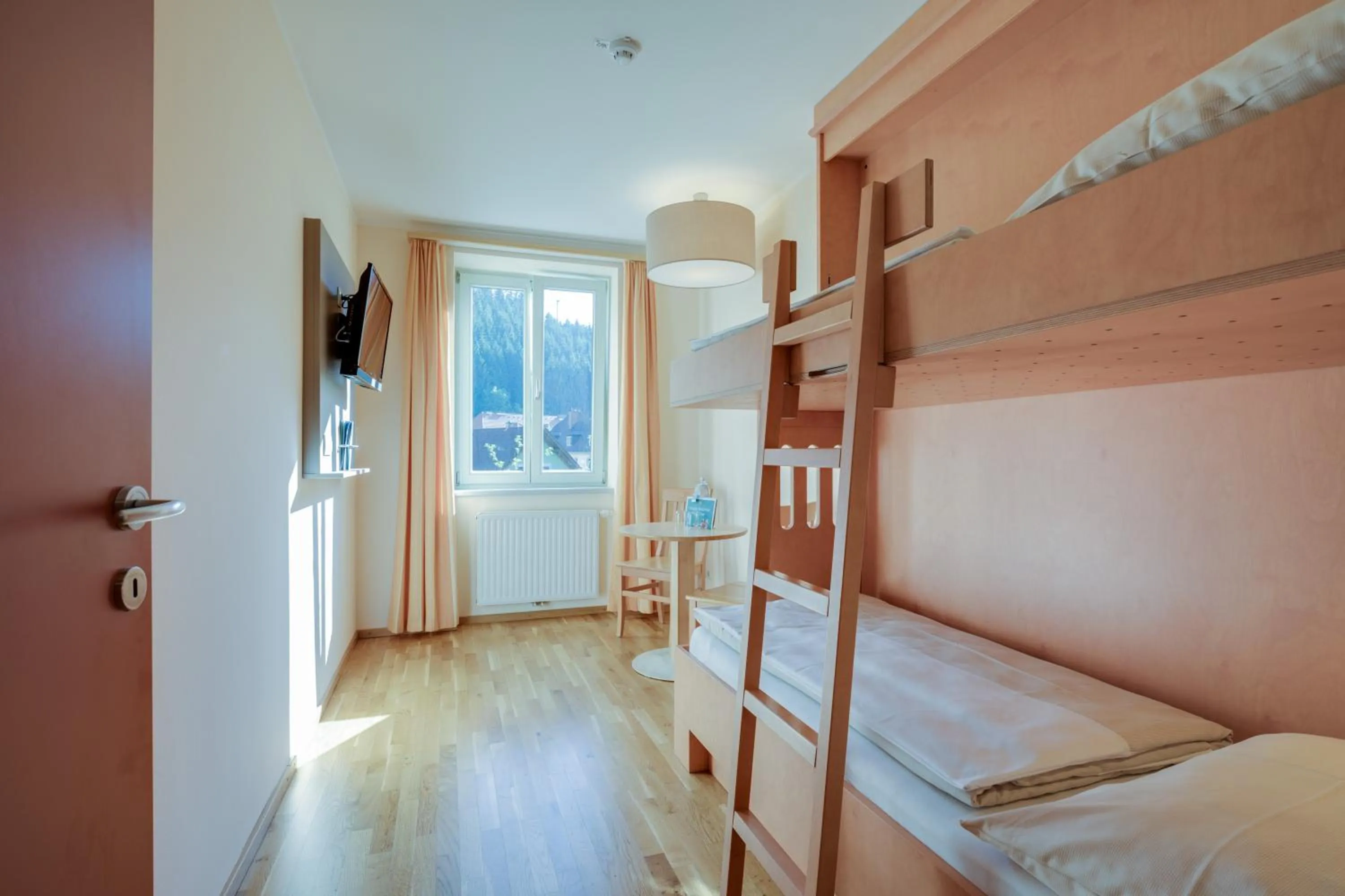 bunk bed, Bed in JUFA Hotel Kaprun