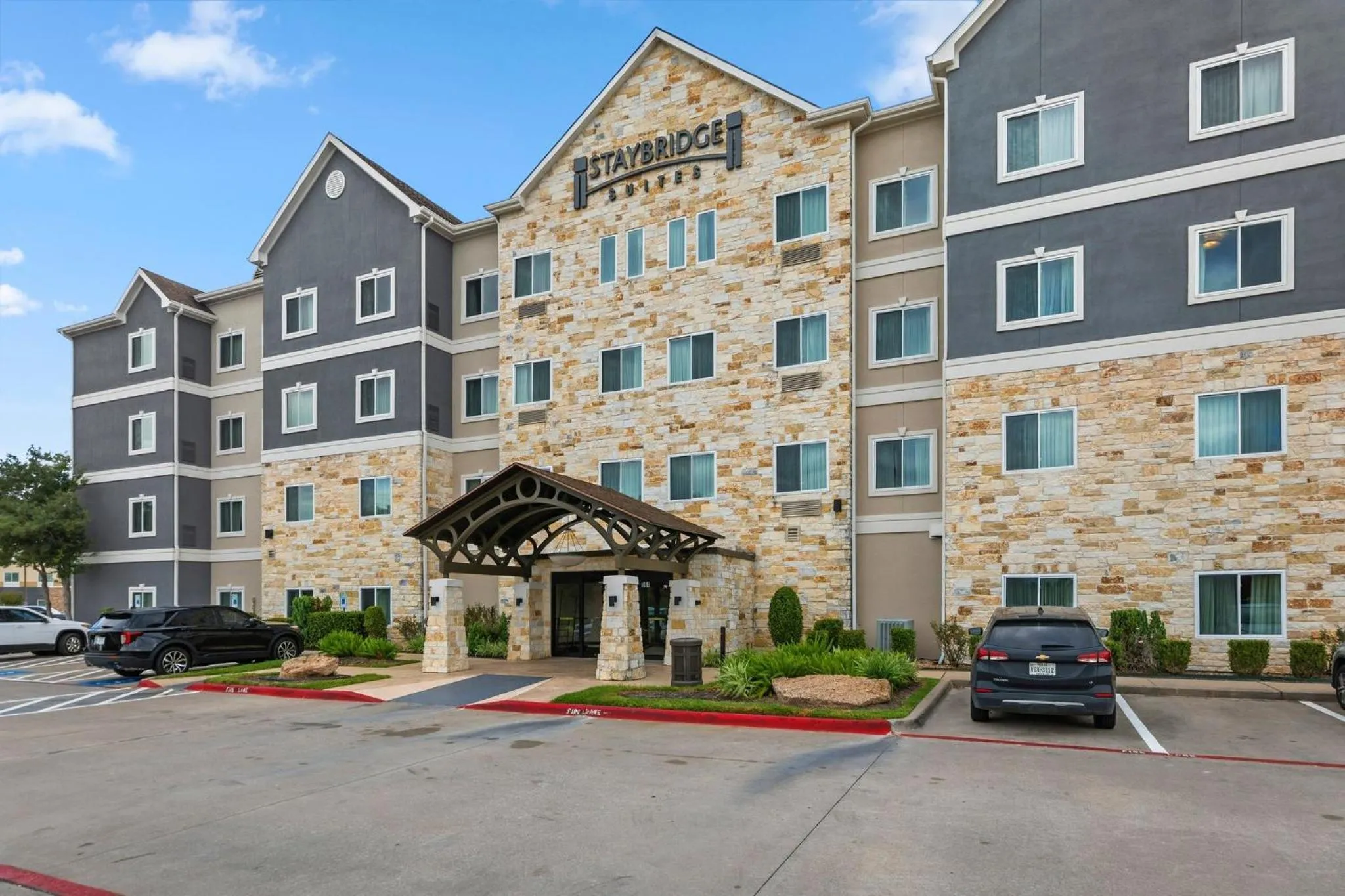 Property building in Staybridge Suites Houston-NASA Clear Lake by IHG