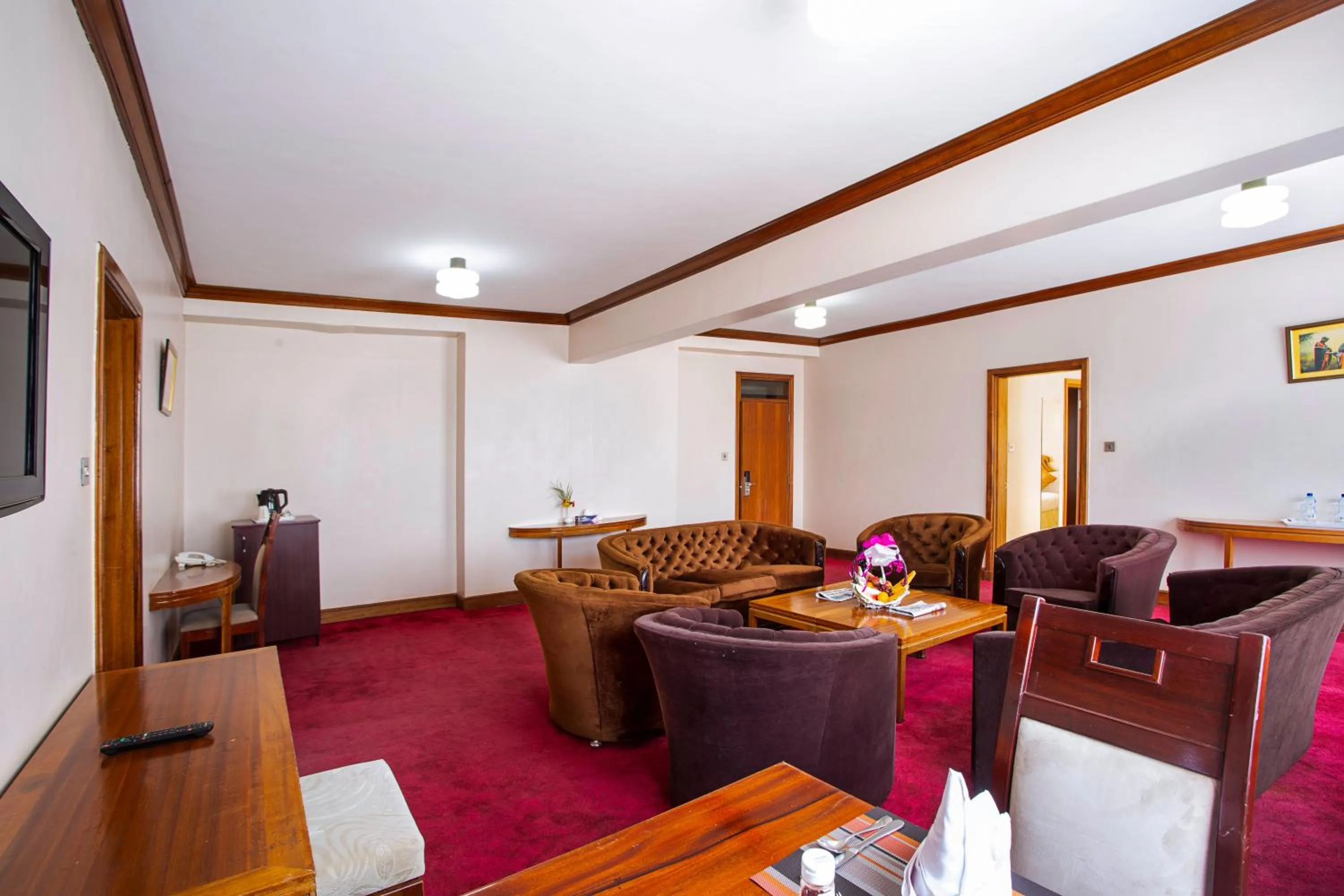 Restaurant/places to eat in Sirikwa Hotel