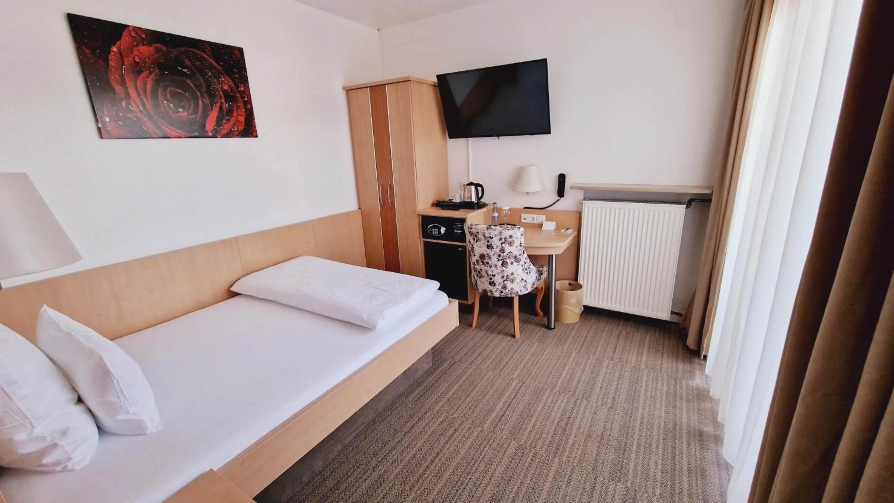 Bed in Hotel Garni Superior