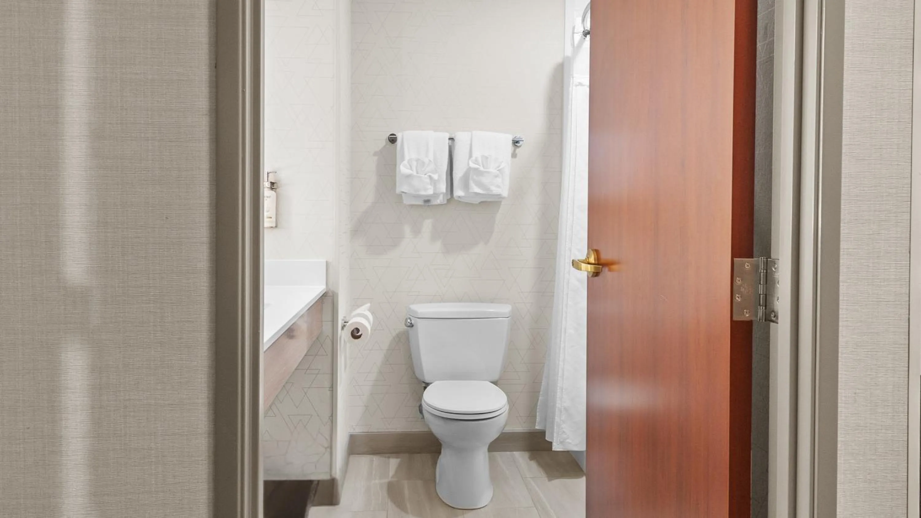 Bathroom in Holiday Inn Express Hotel & Suites Manchester - Airport by IHG