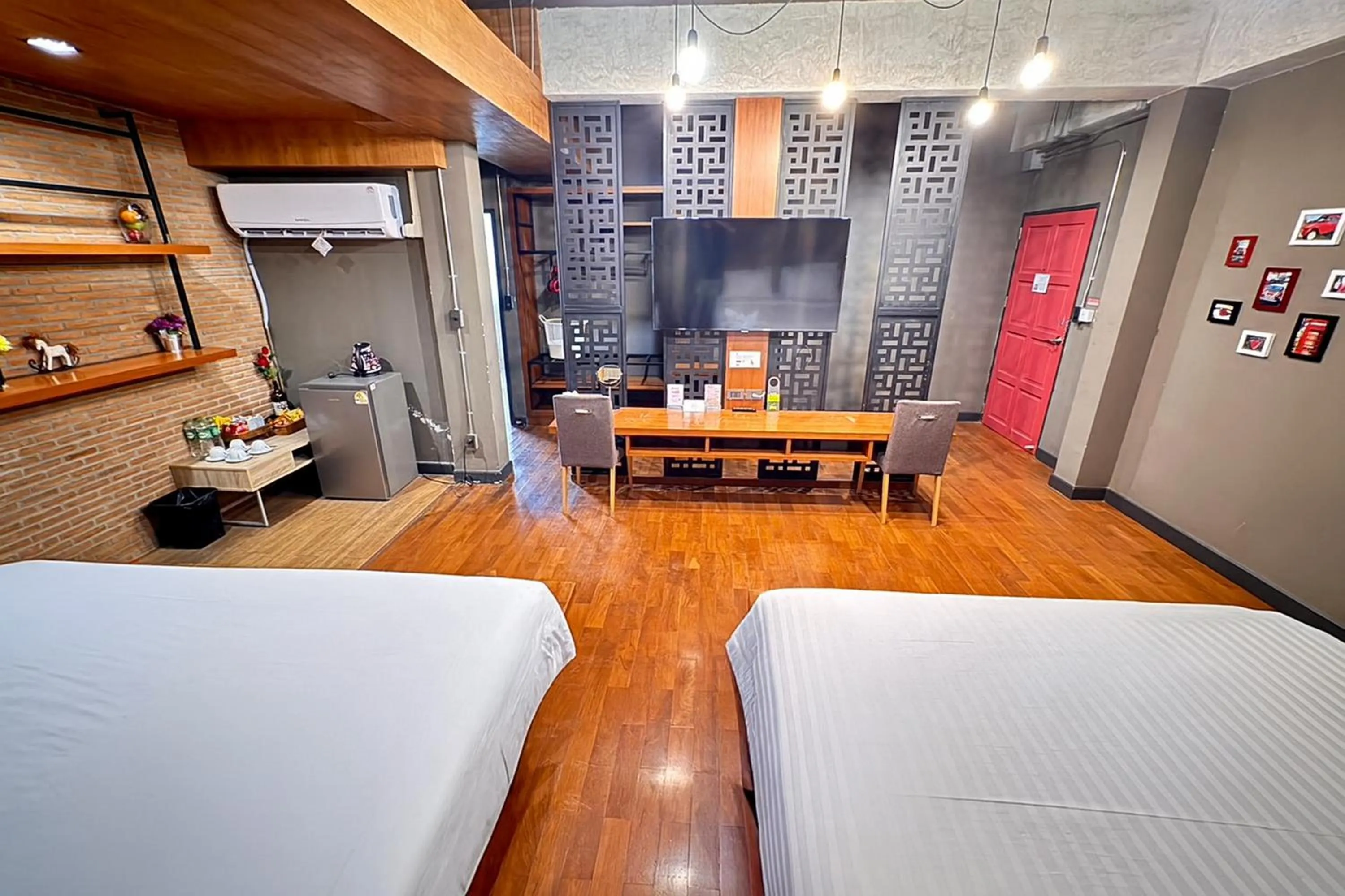 Bedroom, Bed in The Loft Room Nimman