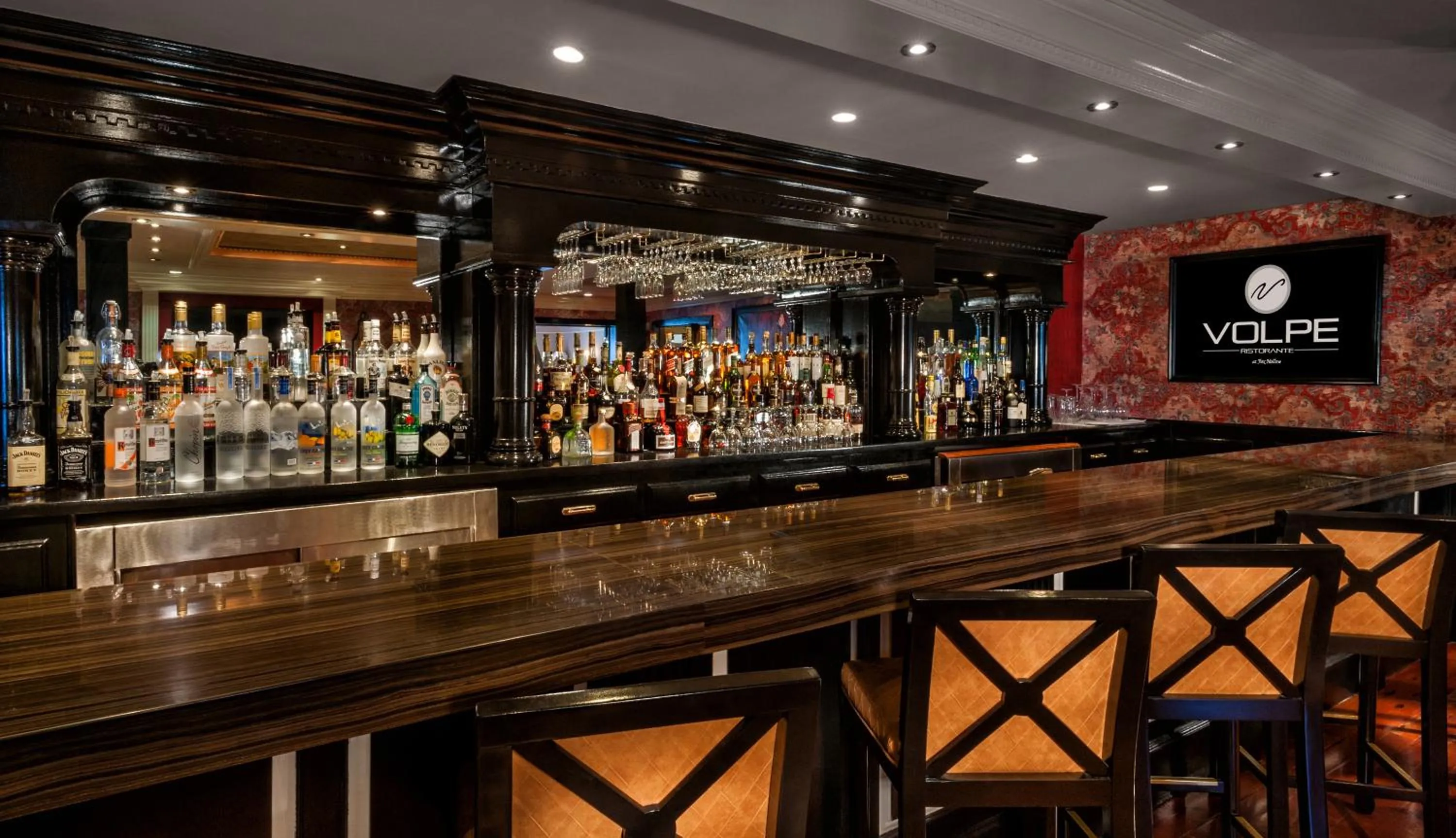 Restaurant/places to eat in The Inn At Fox Hollow Hotel