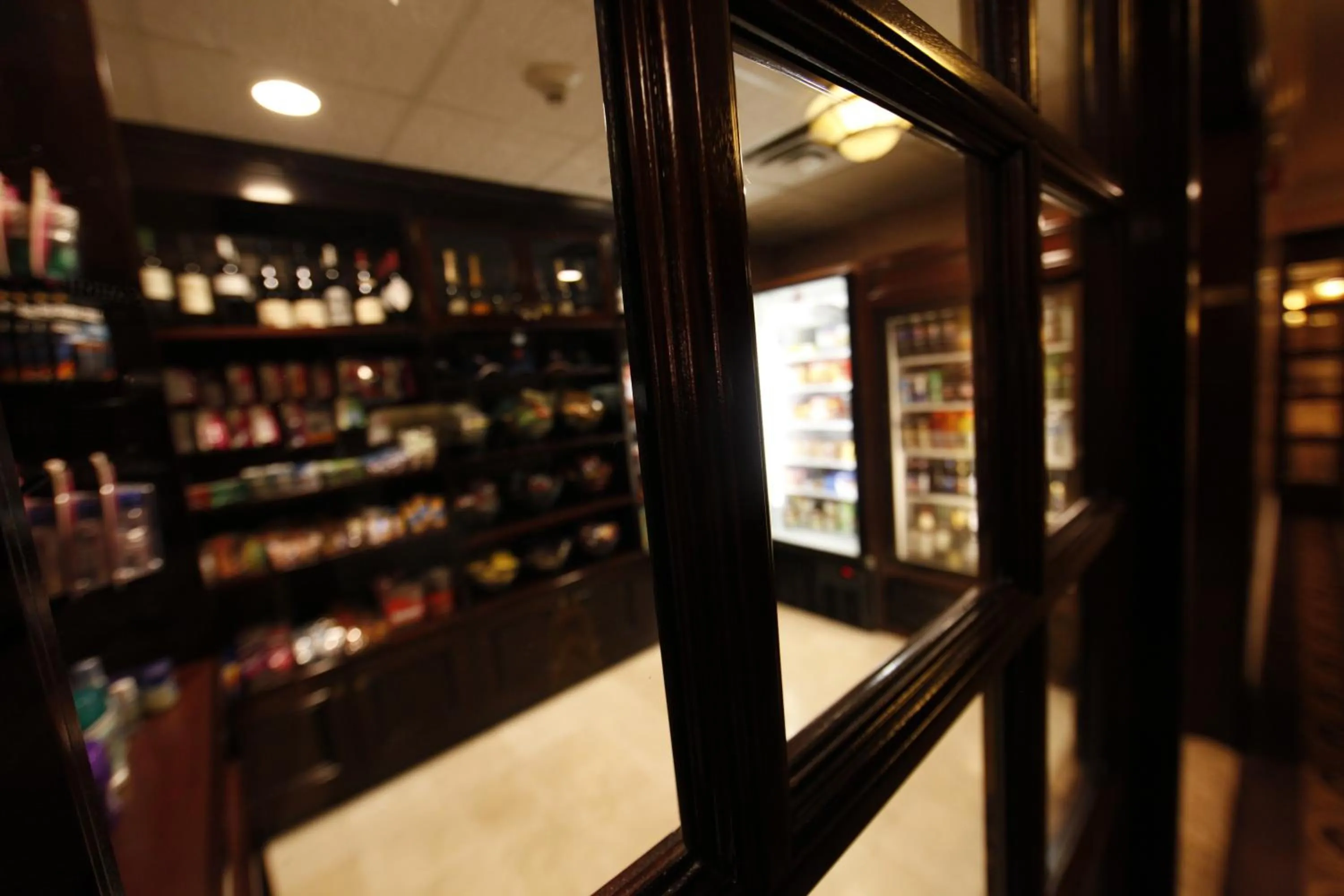 On-site shops in The Inn At Fox Hollow Hotel