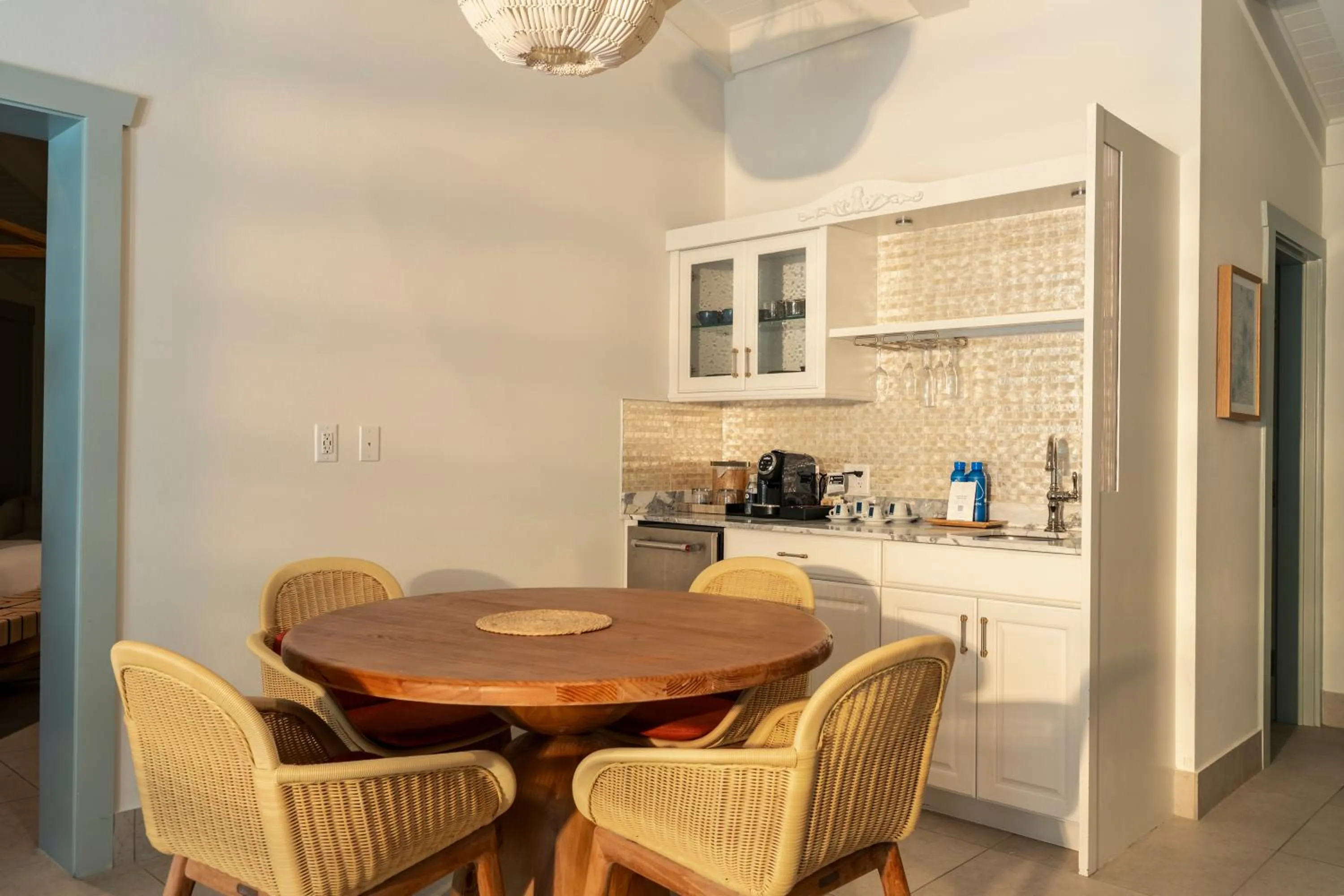 kitchen in Islander Resort