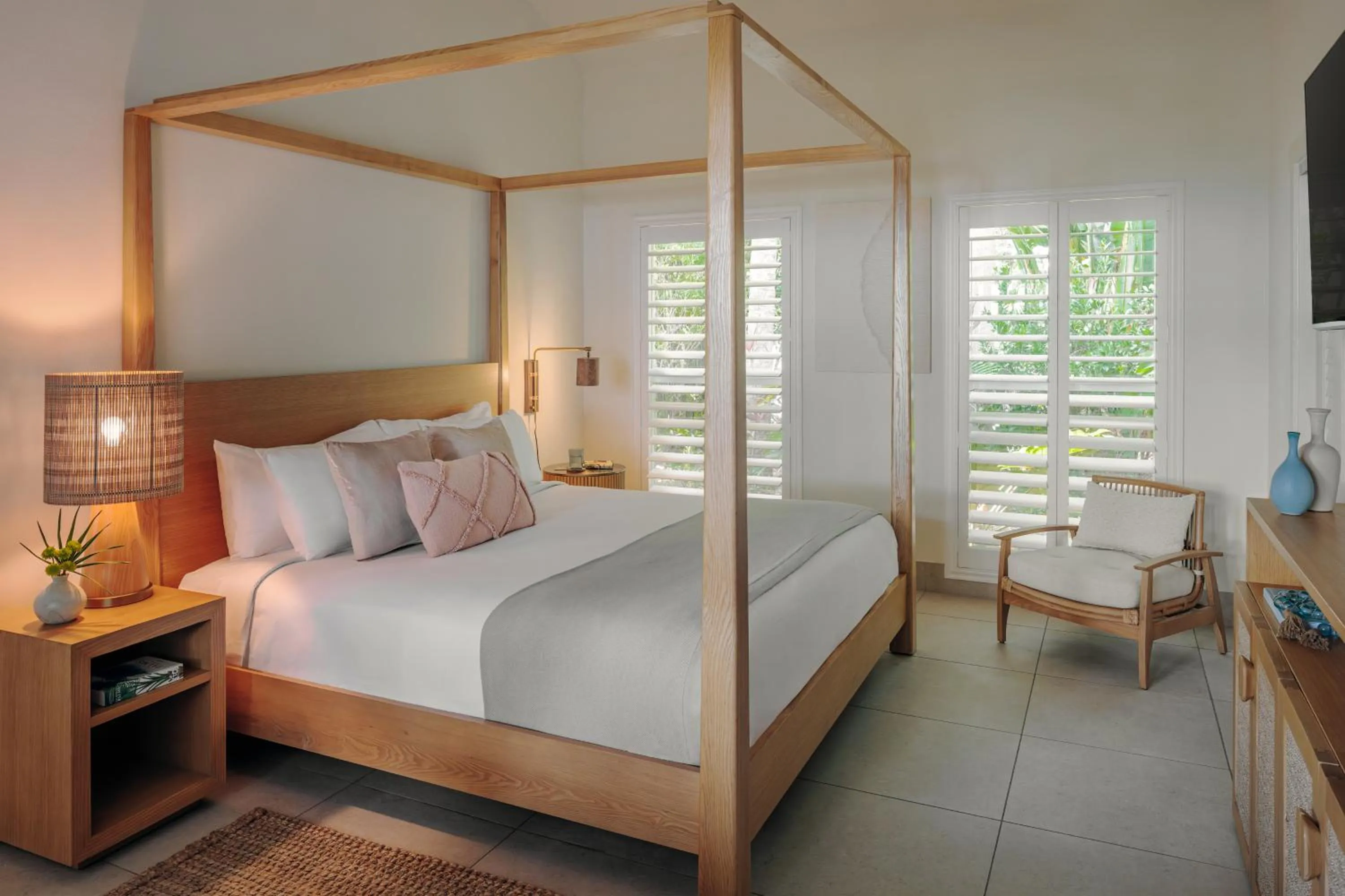 Bedroom, Bed in Islander Resort