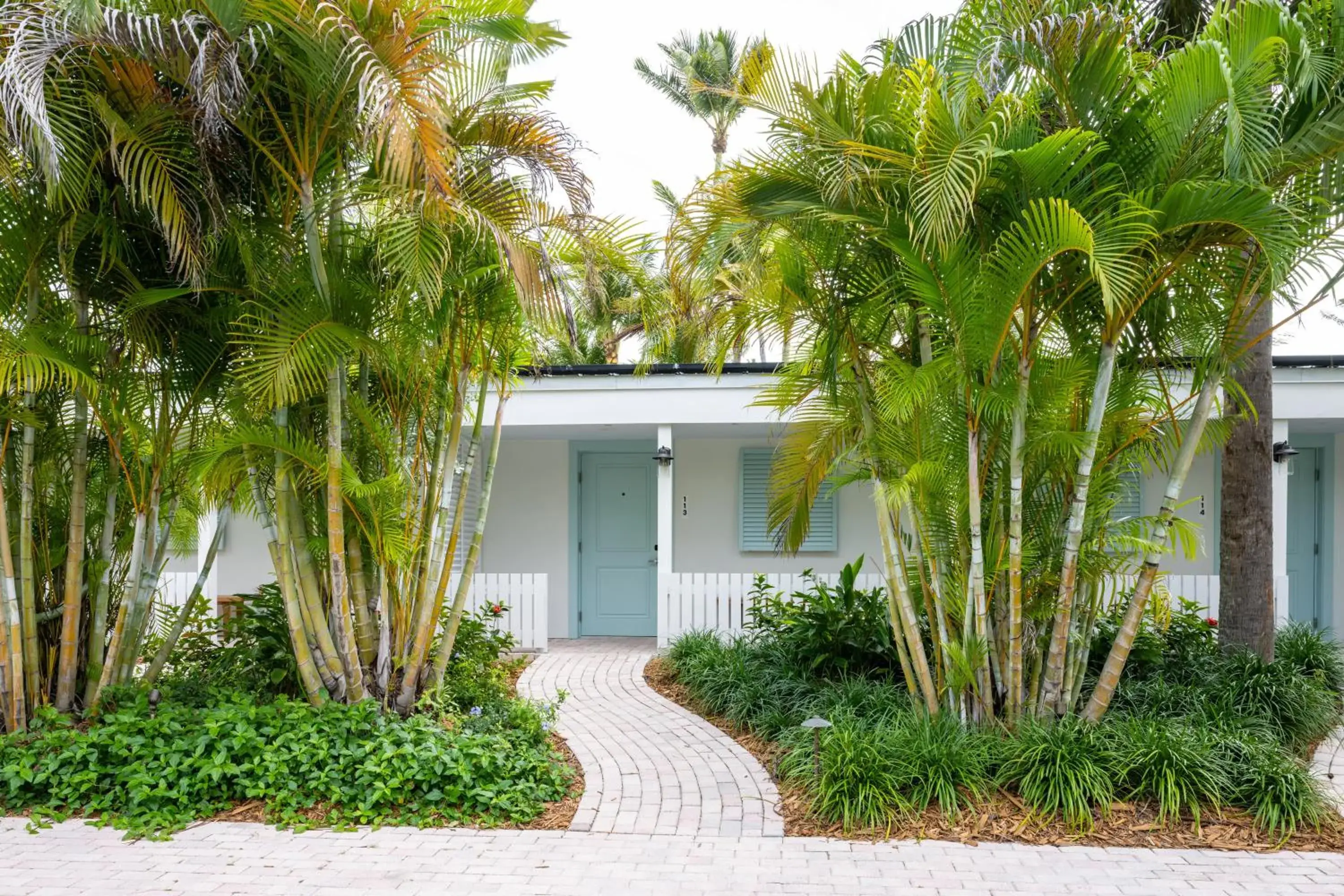 Brand New Cabana Poolside Room King in Islander Resort Brand New Cabana Poolside Room King in Islander Resort