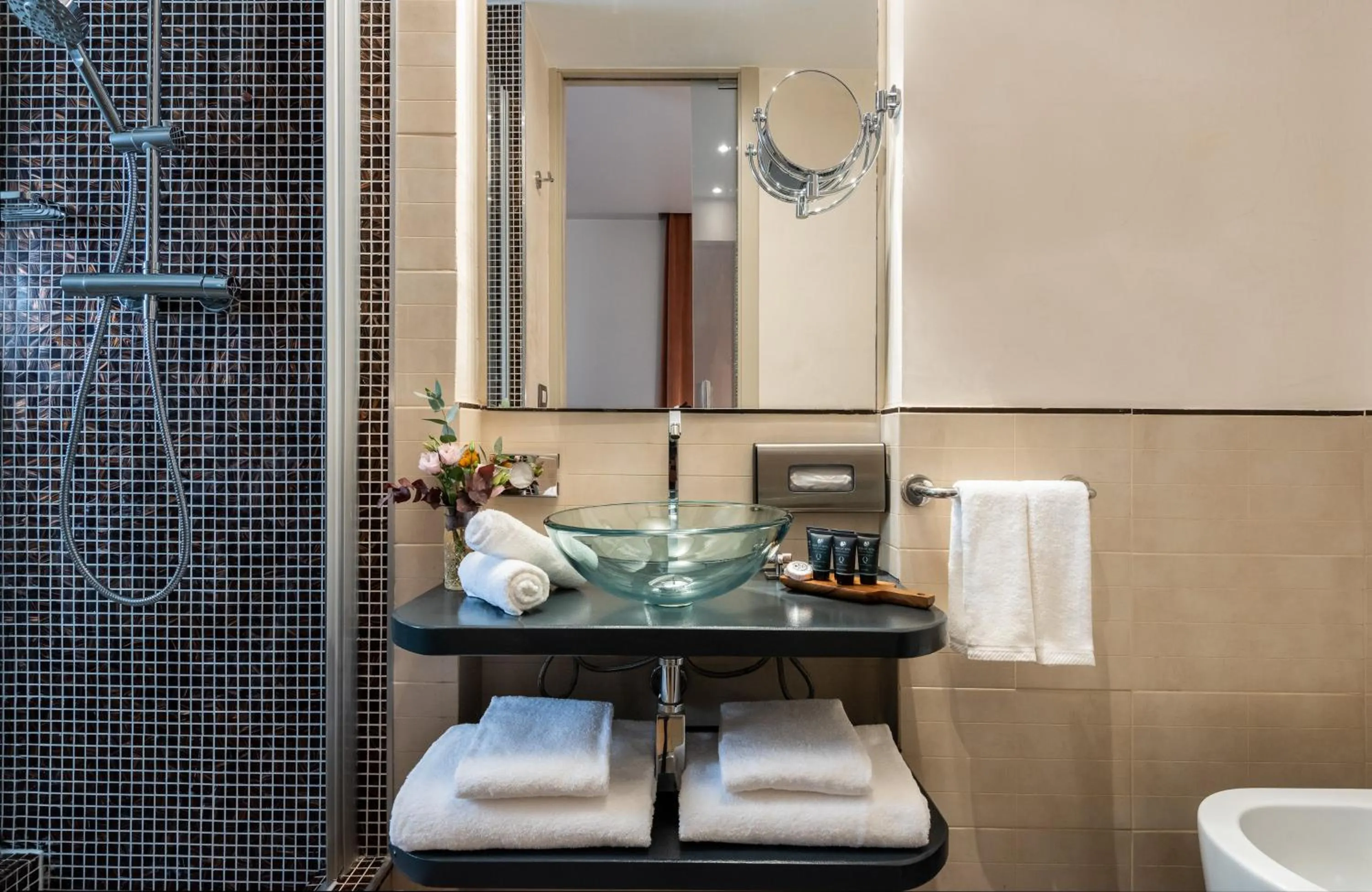 Bathroom in Leonardo Boutique Hotel Rome Termini