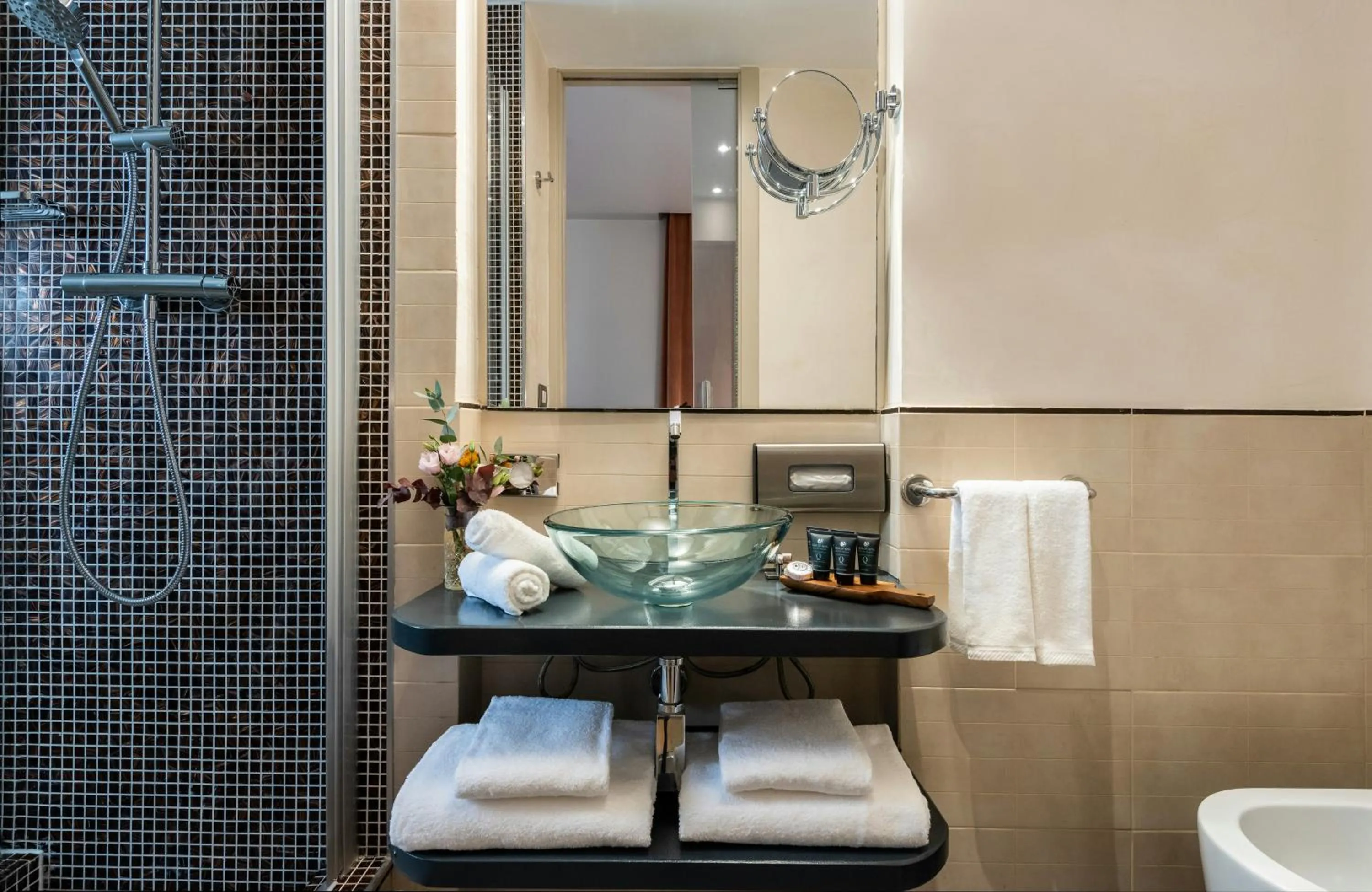 Bathroom in Leonardo Boutique Hotel Rome Termini