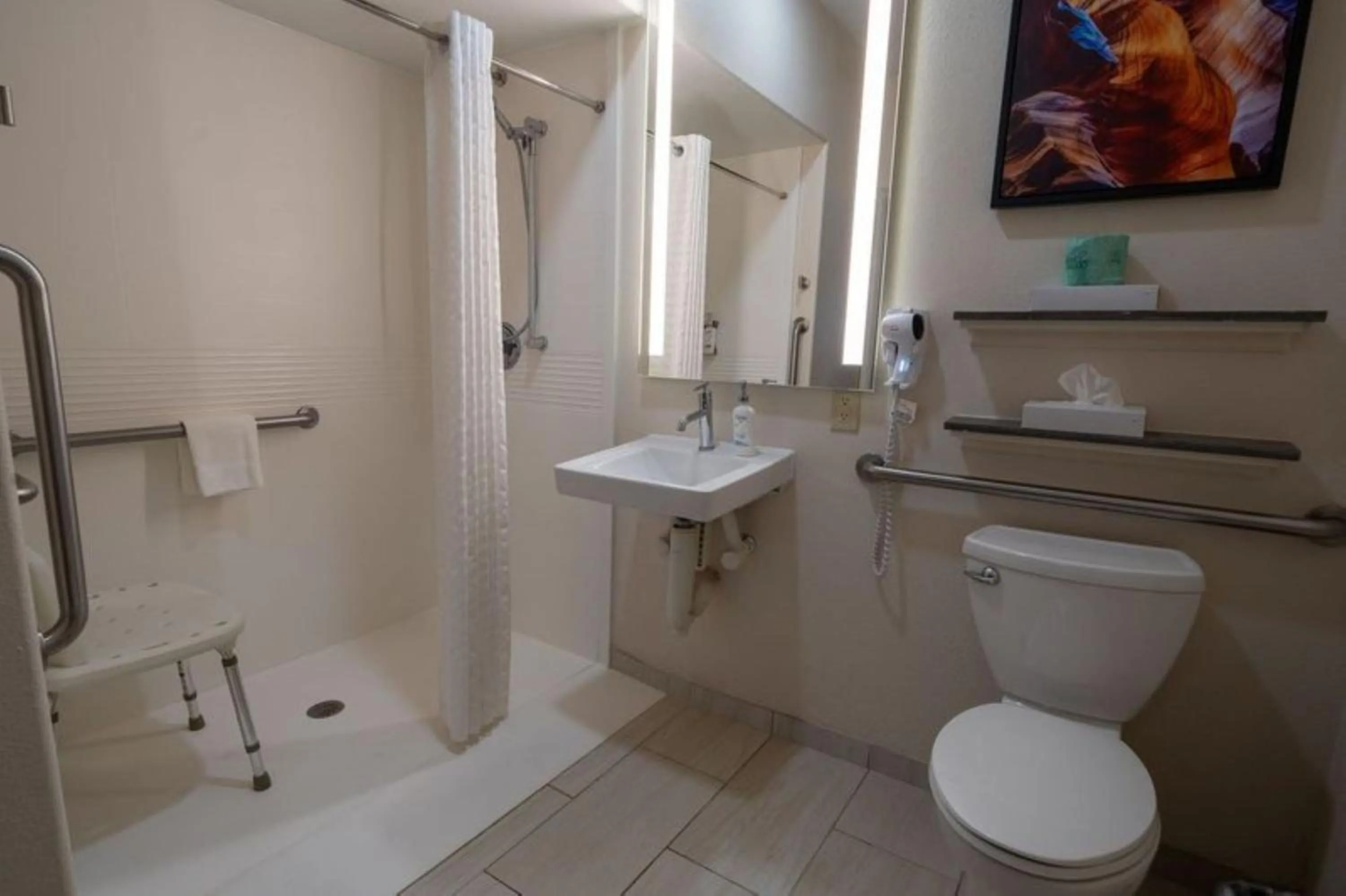 Photo of the whole room in Candlewood Suites Baytown by IHG