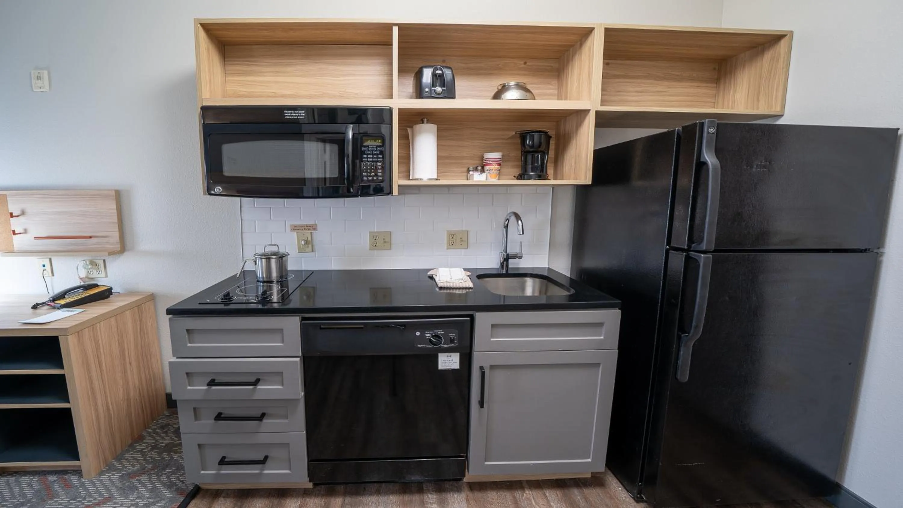 Photo of the whole room in Candlewood Suites Baytown by IHG