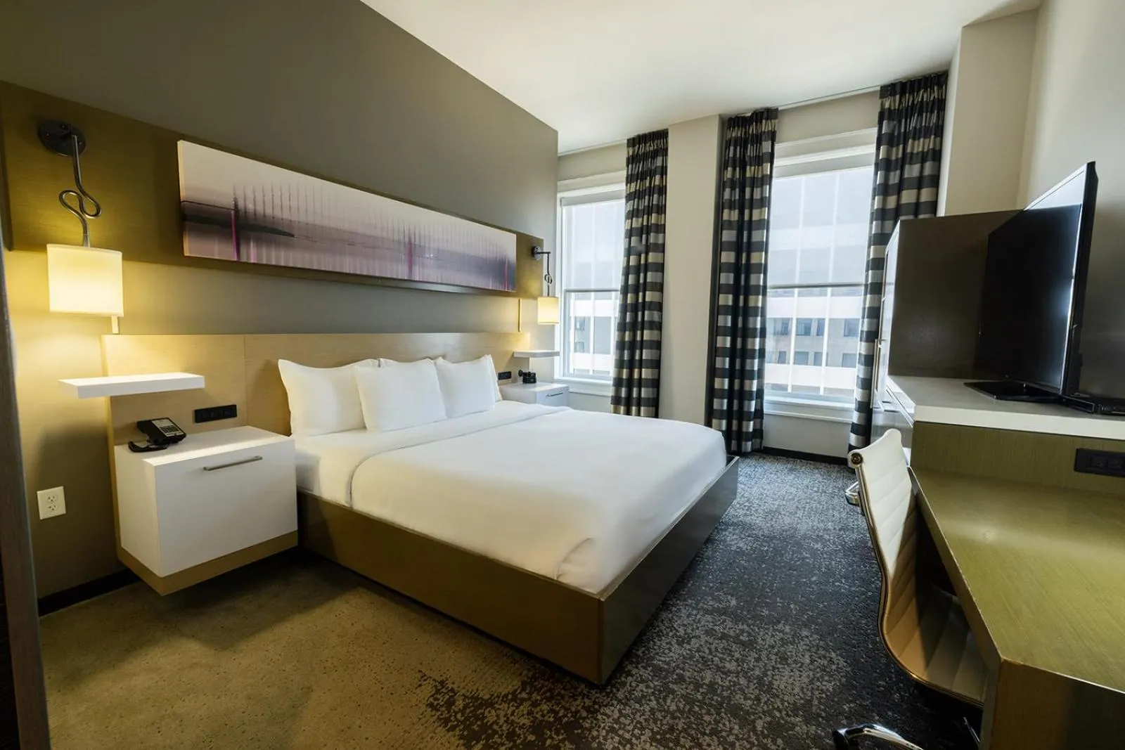 Bedroom, Bed in voco Hotel Napoleon Memphis by IHG