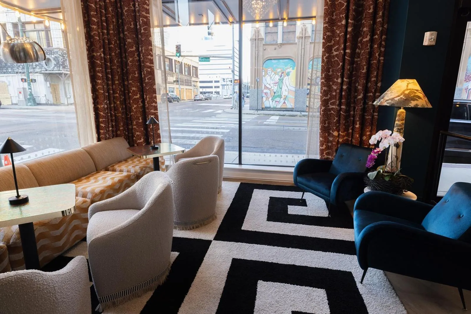 Lobby or reception in voco Hotel Napoleon Memphis by IHG