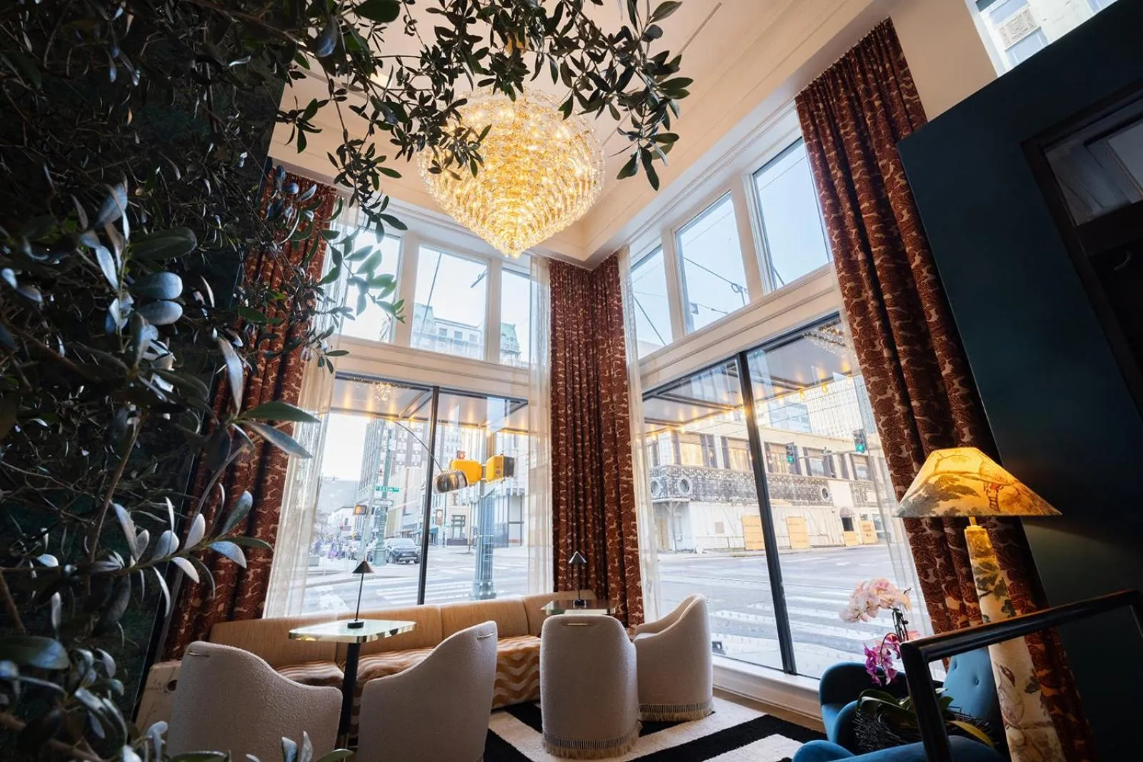 Lobby or reception in voco Hotel Napoleon Memphis by IHG