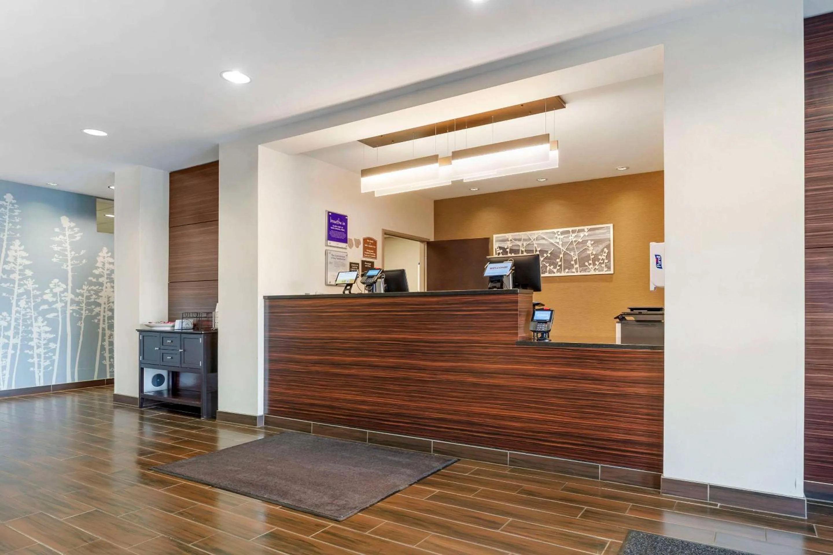 Lobby or reception in Sleep Inn & Suites Cumberland