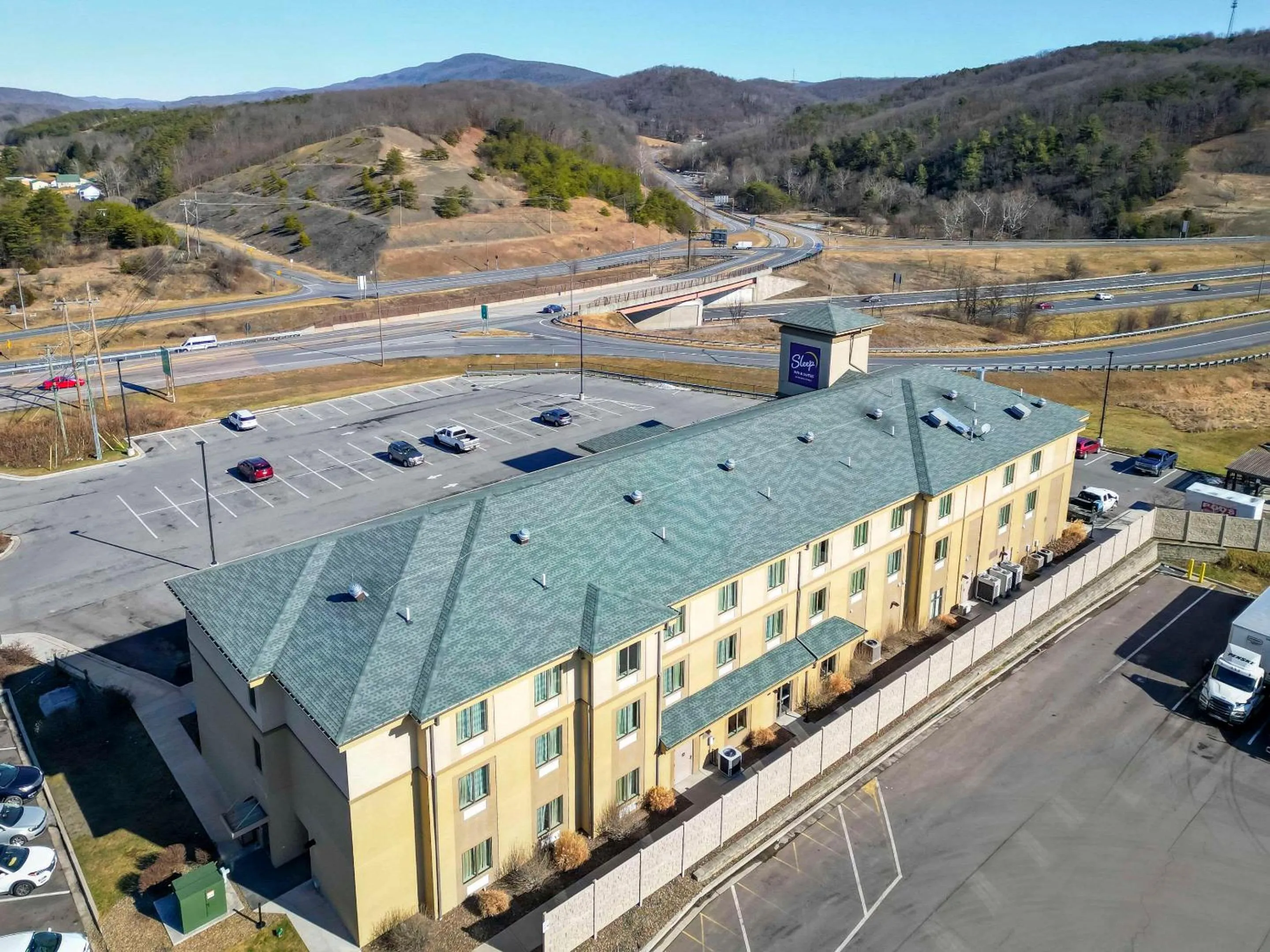 Property building in Sleep Inn & Suites Cumberland