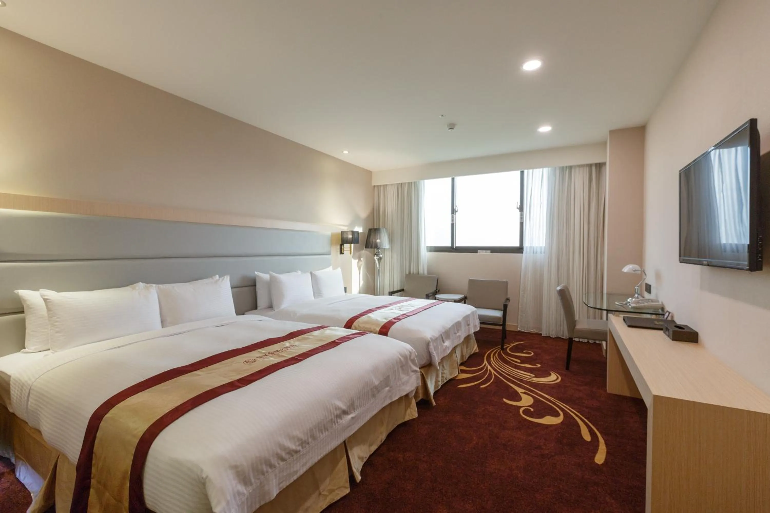 bunk bed, Bed in Royal Gold Hotel