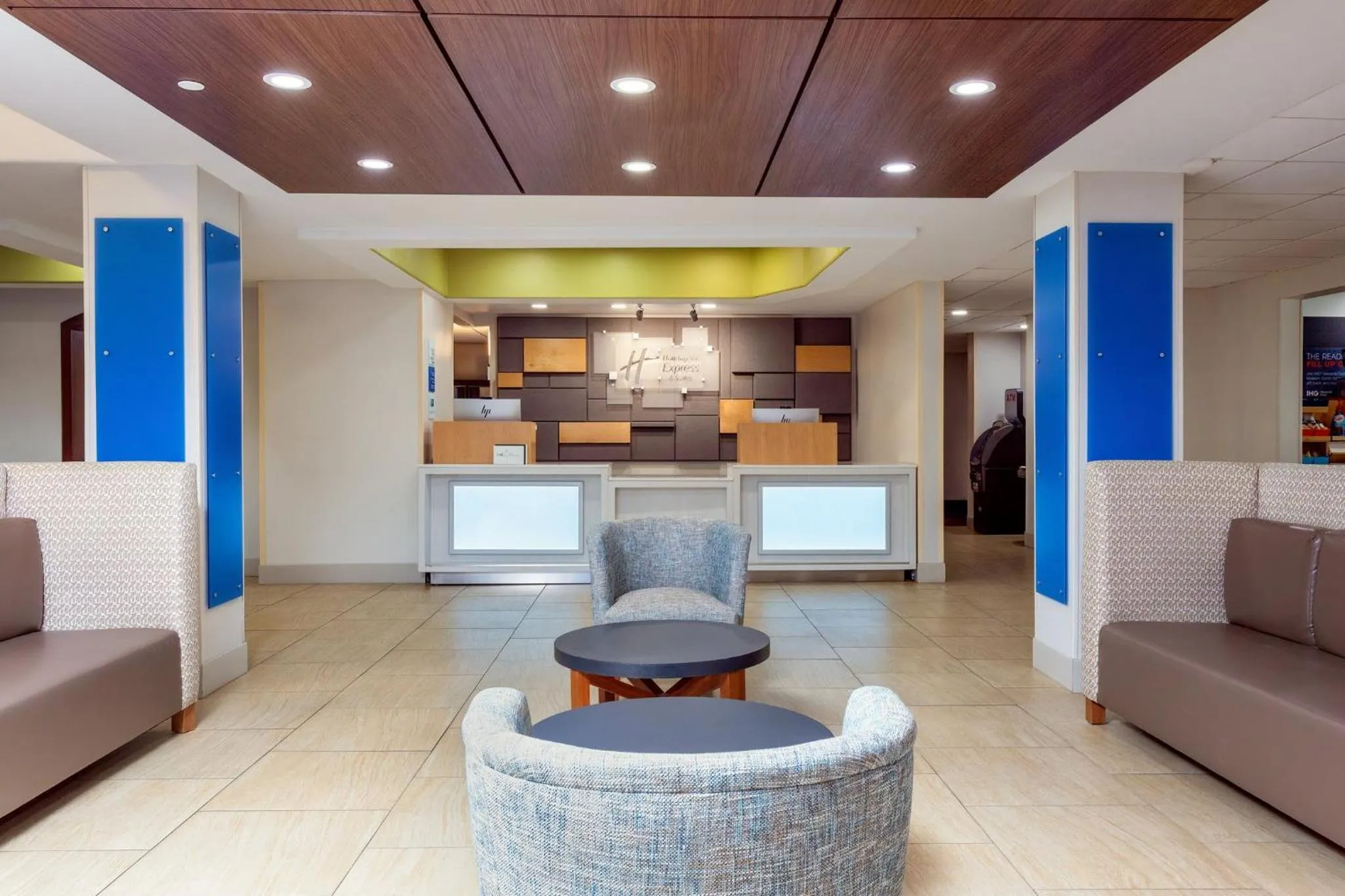 Property building in Holiday Inn Express Hotel & Suites Jacksonville-Blount Island by IHG