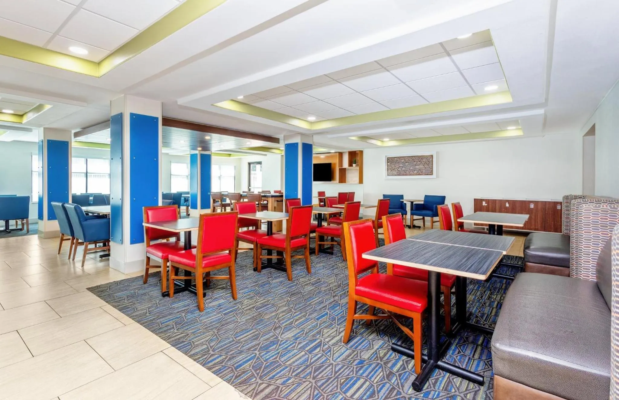Restaurant/places to eat in Holiday Inn Express Hotel & Suites Jacksonville-Blount Island by IHG