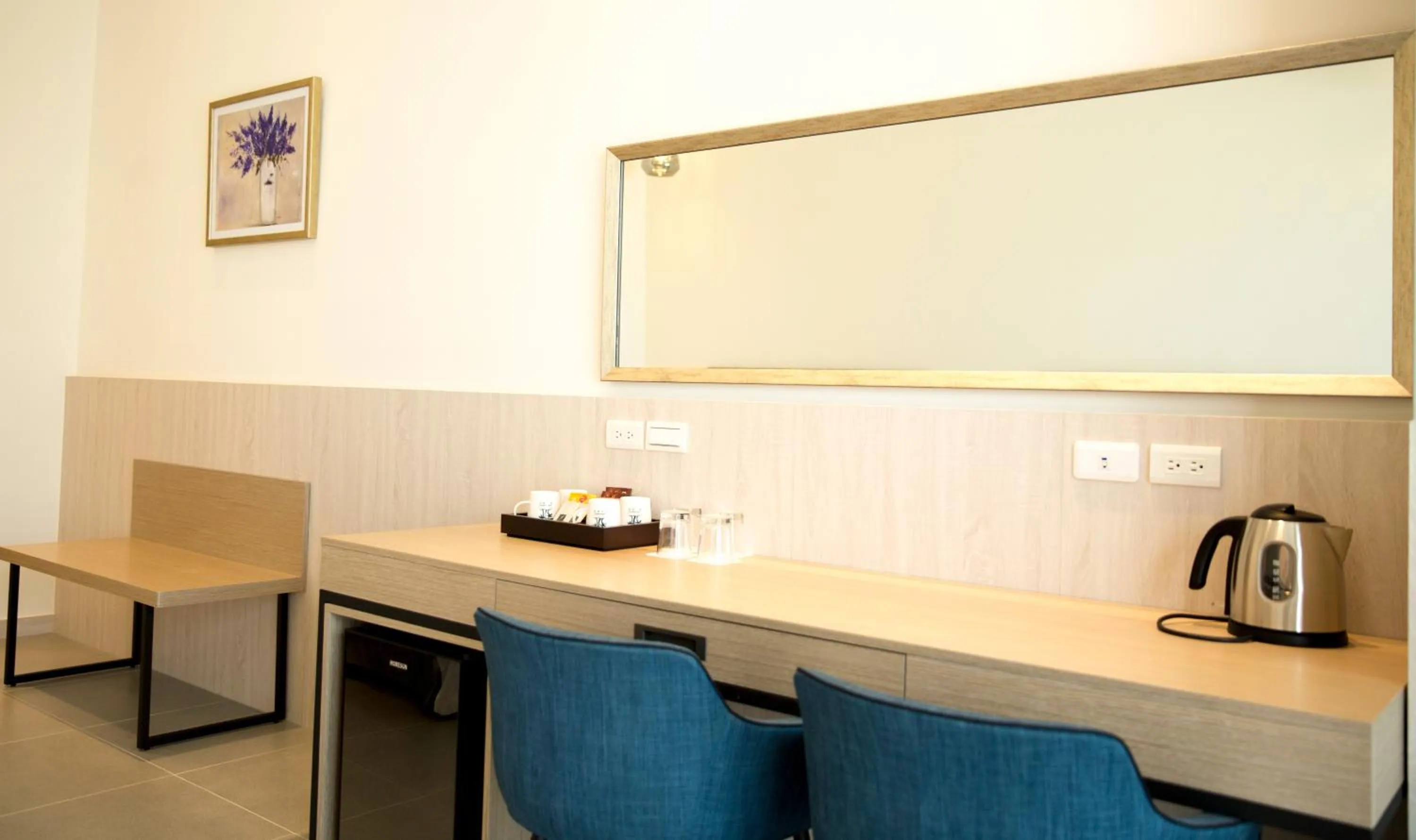 Coffee/tea facilities in 墾丁椰林 海灘文旅