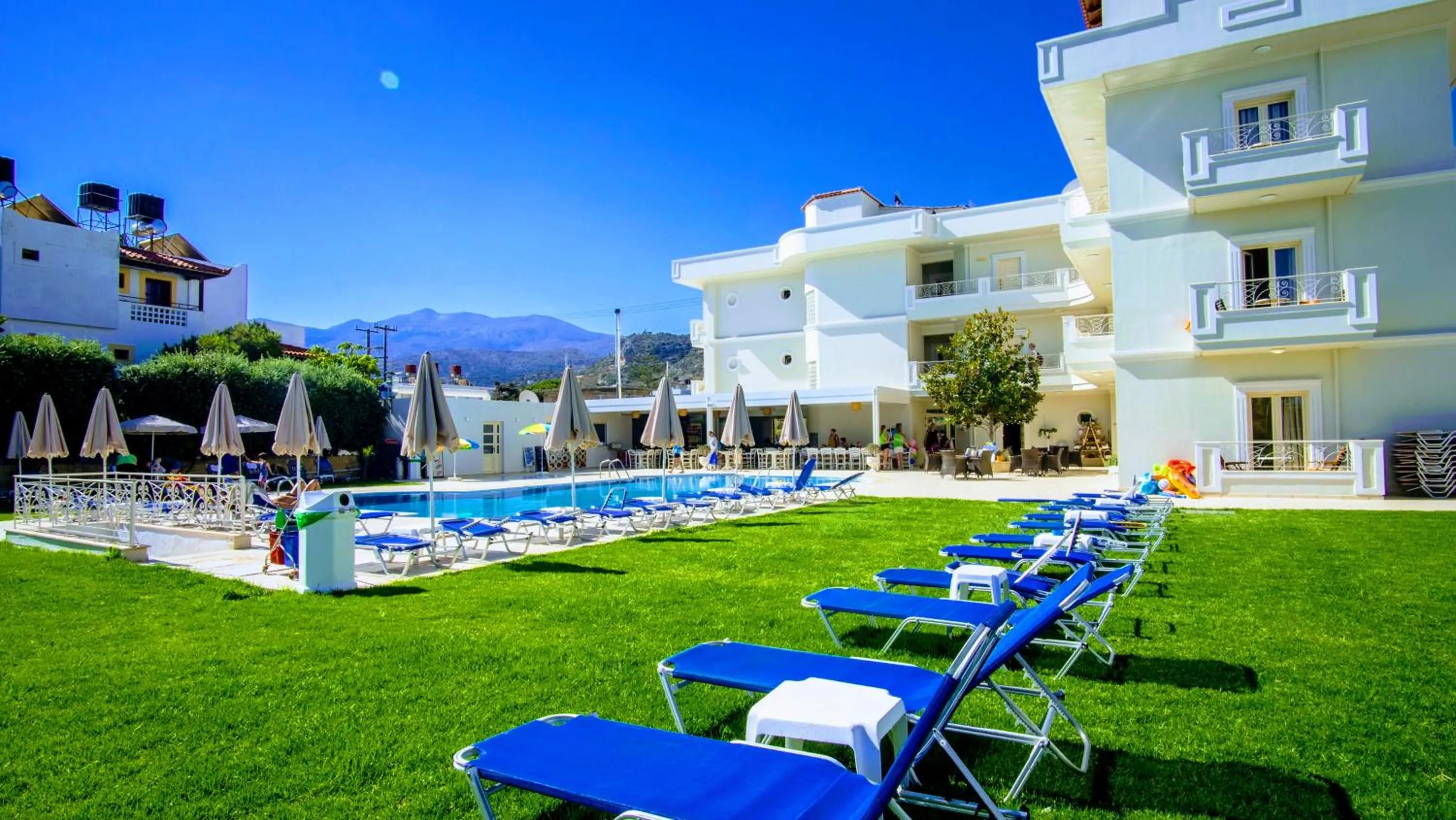 Property building in Pela Sofia