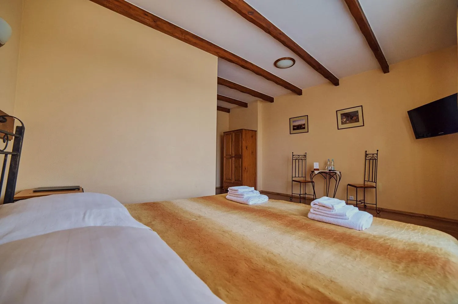 TV and multimedia, Bed in Rancho