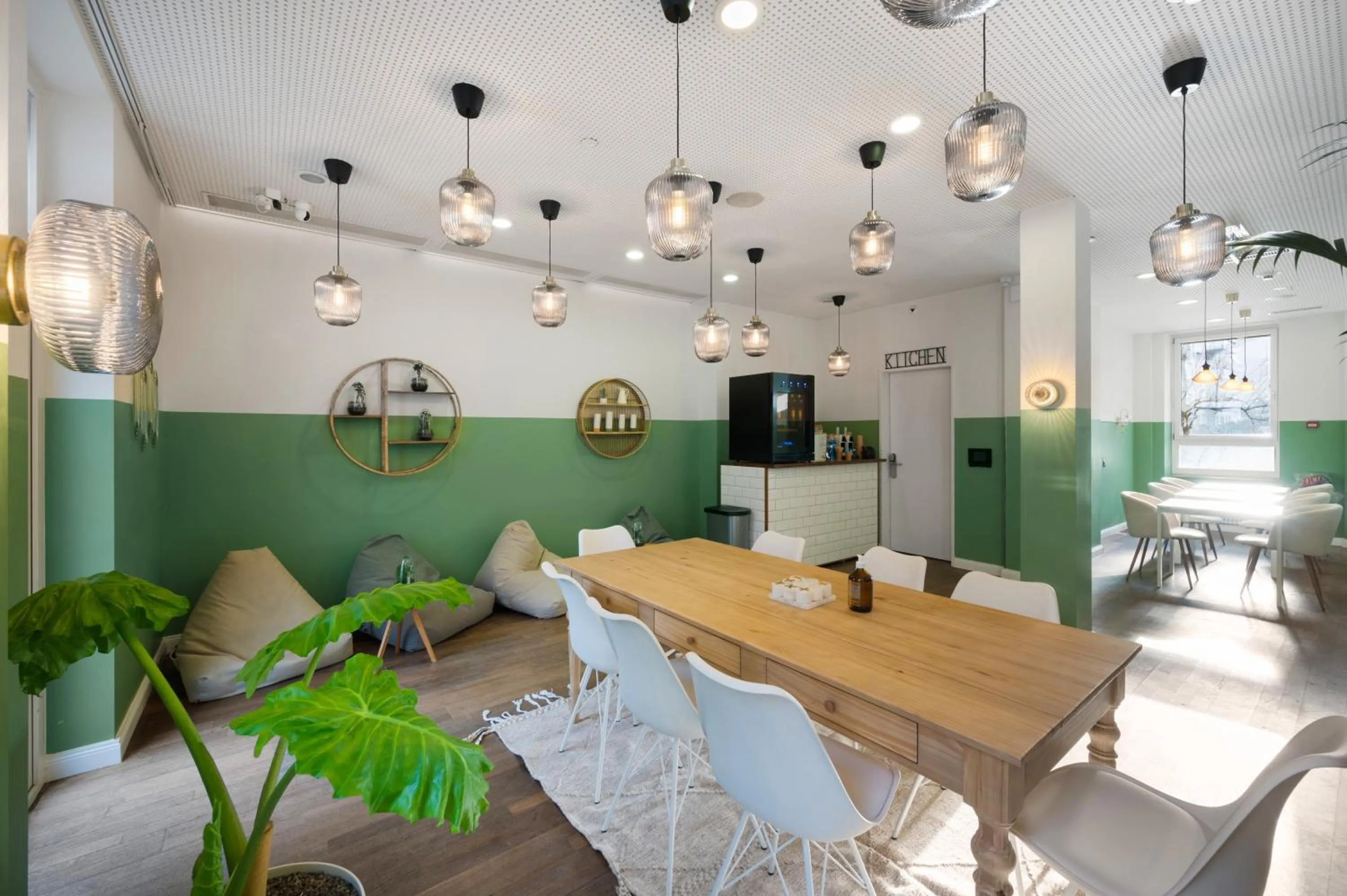 Living room in Becozy Self Check-in Pop-Up Hotel Basel